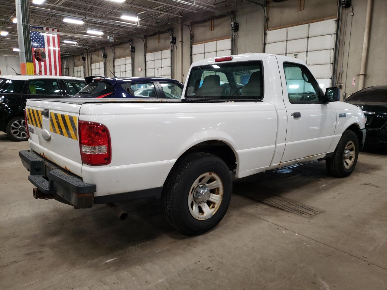 Photo 2 VIN: 1FTYR10D69PA20324 - FORD RANGER 