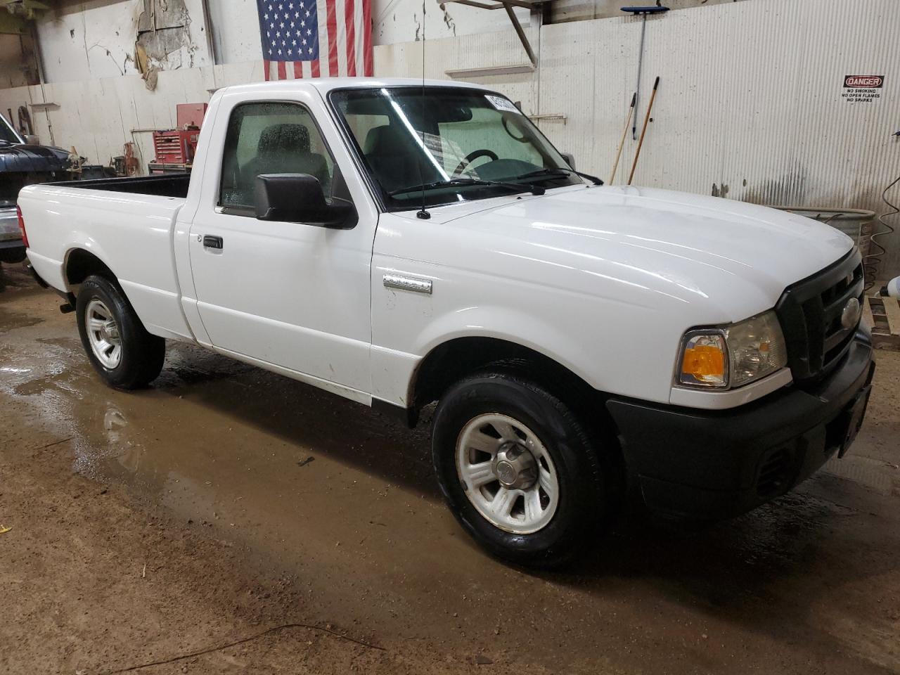 Photo 3 VIN: 1FTYR10D69PA21831 - FORD RANGER 