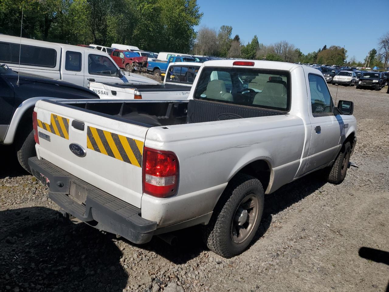 Photo 2 VIN: 1FTYR10D69PA49256 - FORD RANGER 