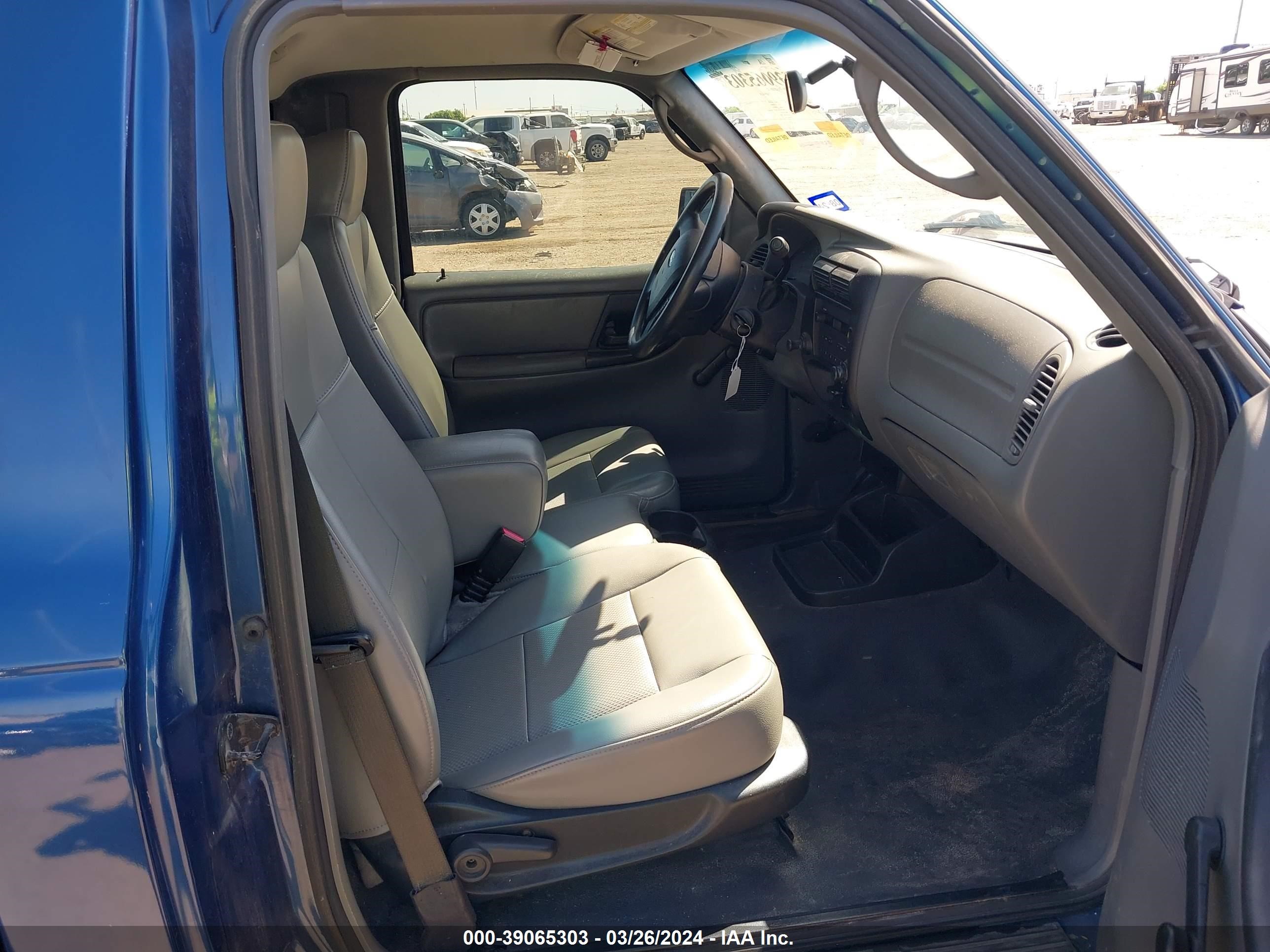 Photo 4 VIN: 1FTYR10D78PA08164 - FORD RANGER 