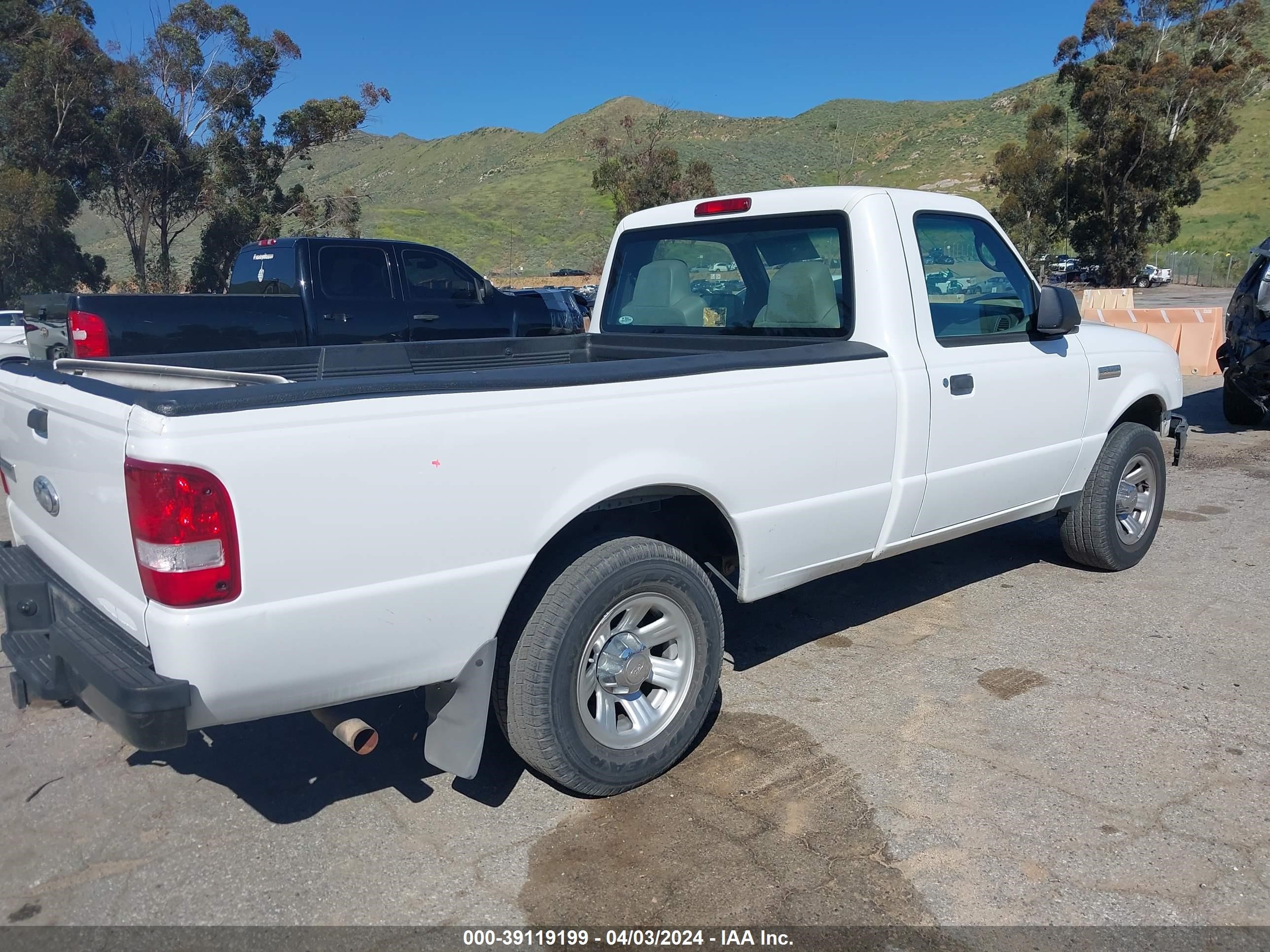 Photo 3 VIN: 1FTYR10D79PA24009 - FORD RANGER 