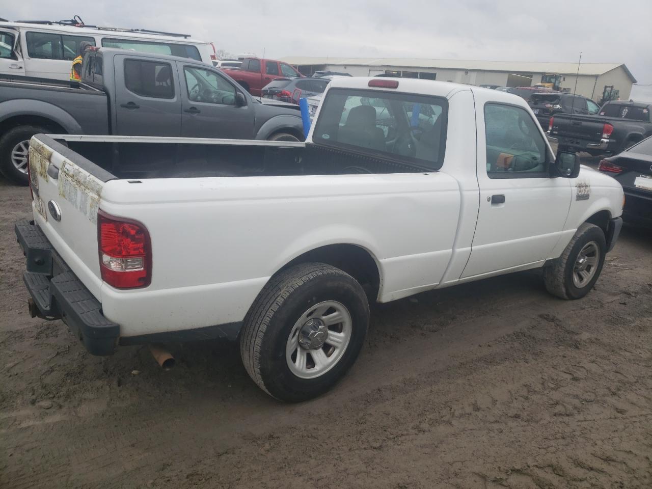 Photo 2 VIN: 1FTYR10D99PA63409 - FORD RANGER 