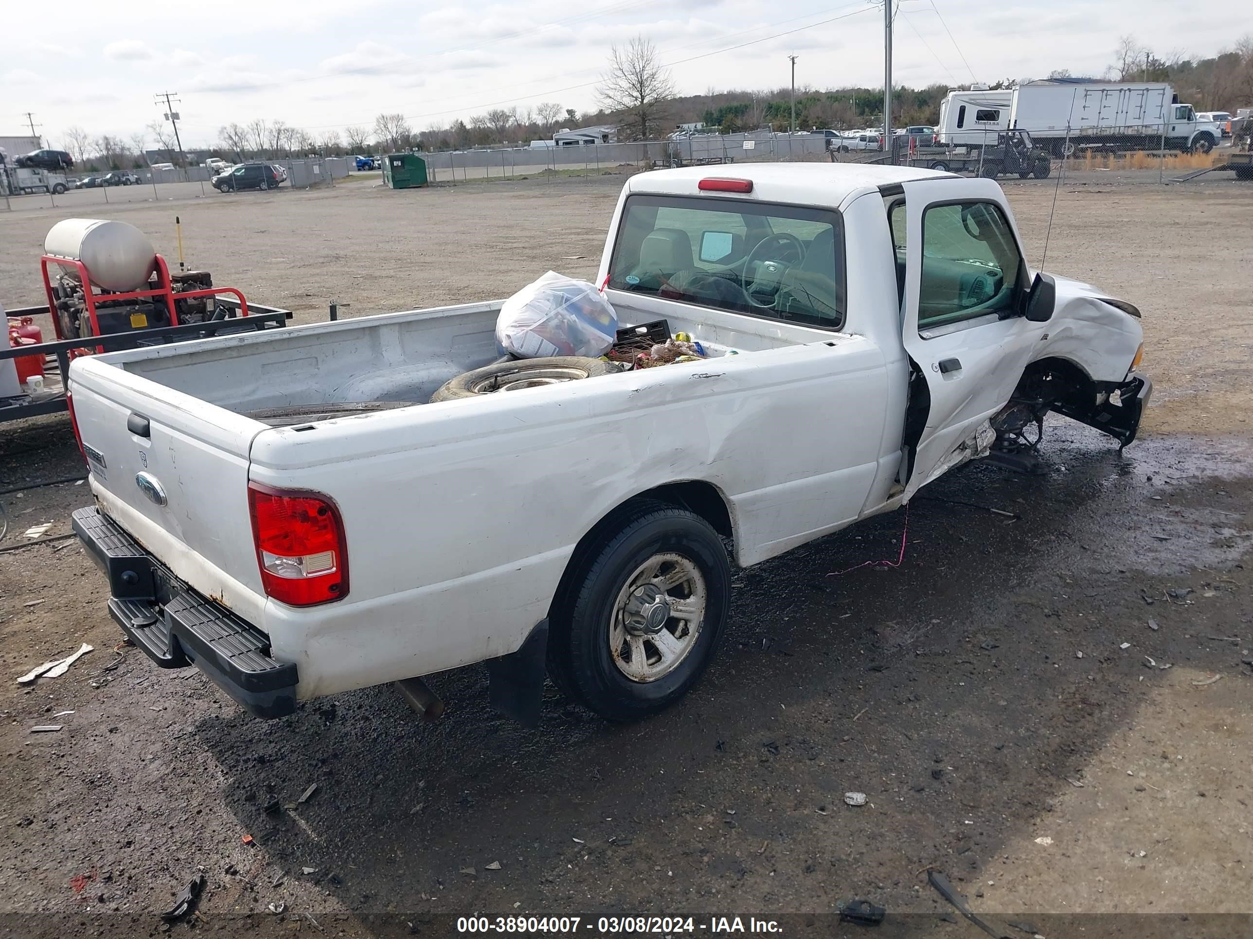 Photo 3 VIN: 1FTYR10E77PA82305 - FORD RANGER 