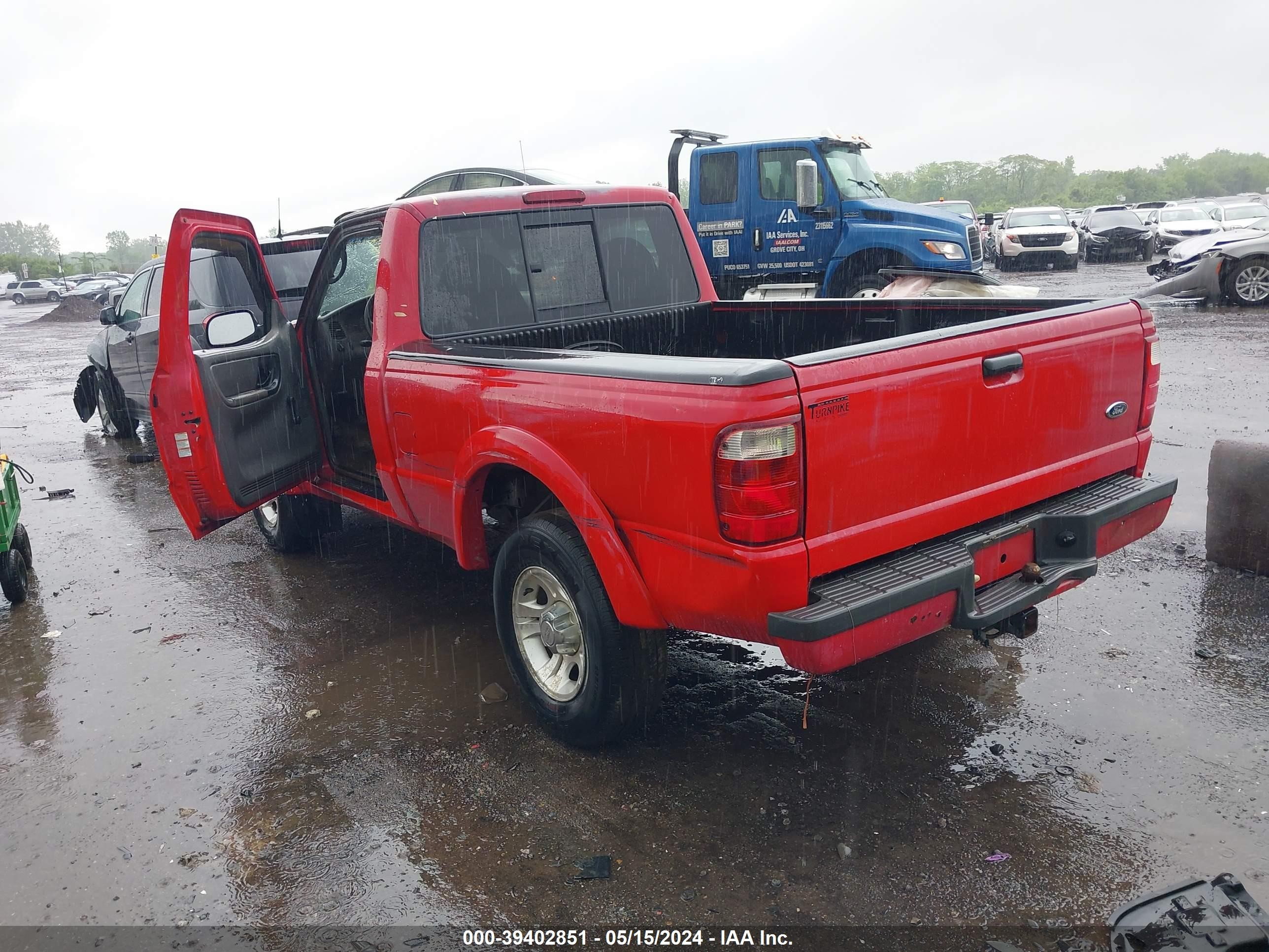 Photo 2 VIN: 1FTYR10U03TA09558 - FORD RANGER 