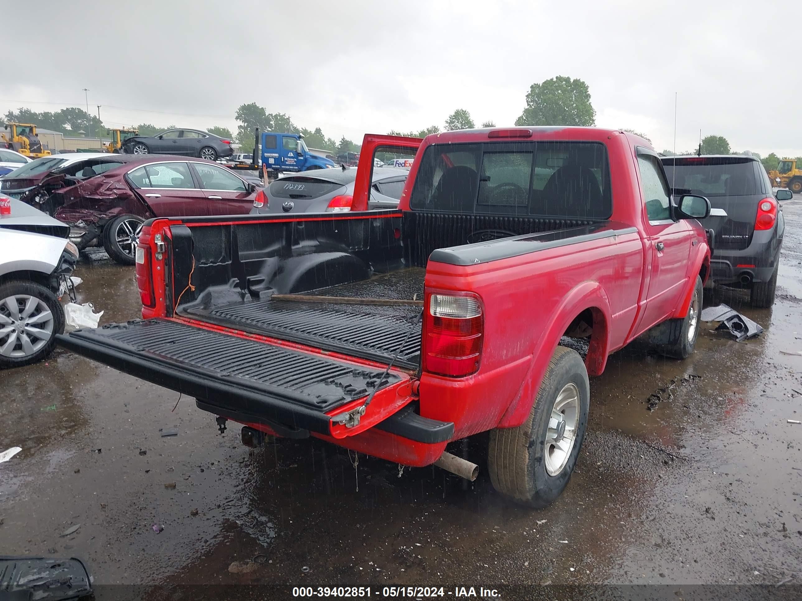 Photo 3 VIN: 1FTYR10U03TA09558 - FORD RANGER 