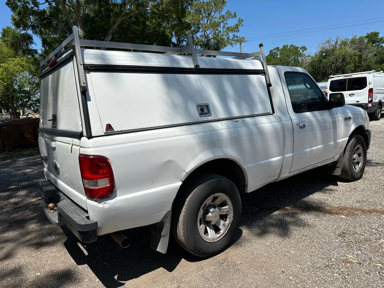 Photo 3 VIN: 1FTYR10U18PA05745 - FORD RANGER 