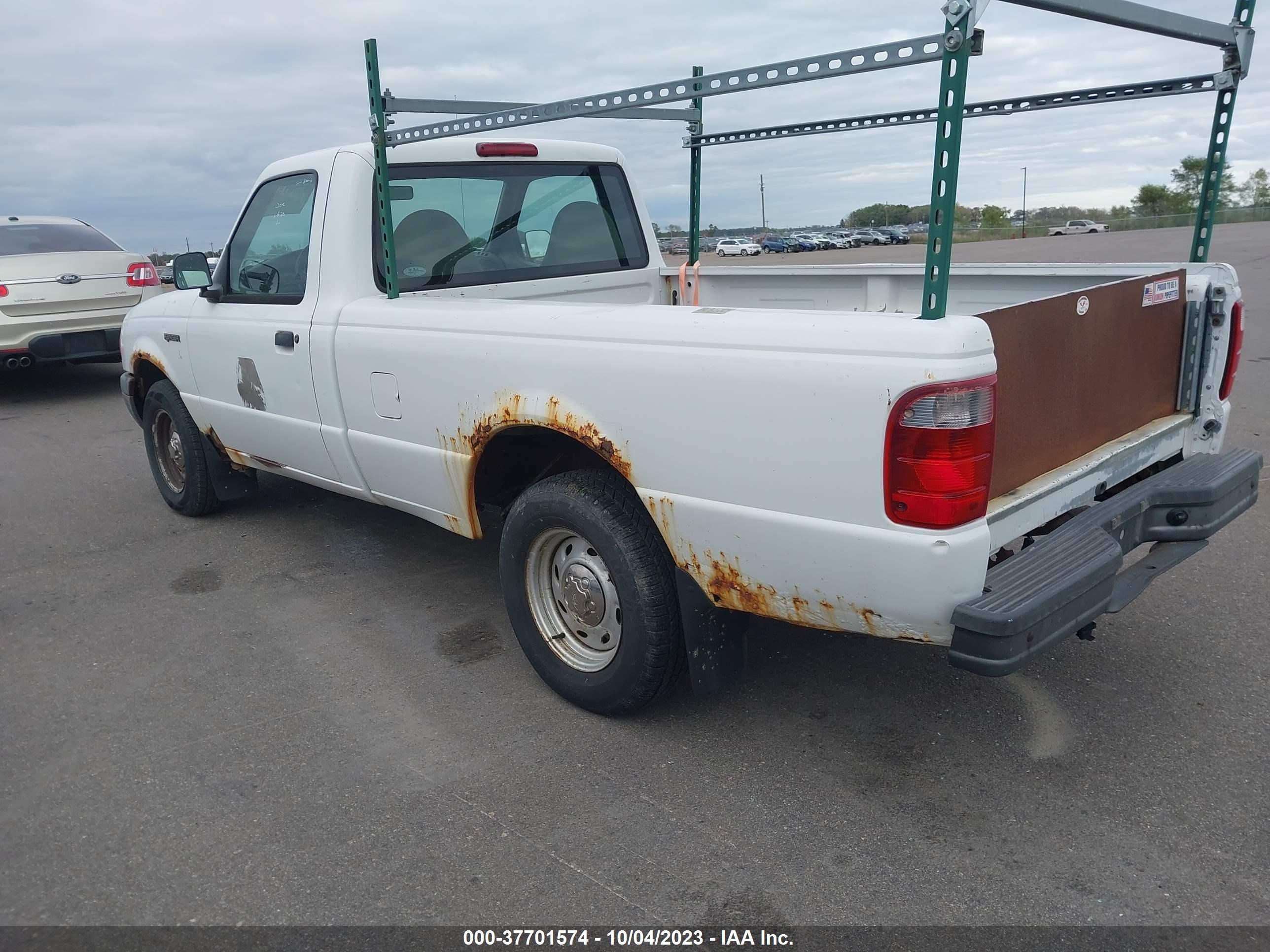 Photo 2 VIN: 1FTYR10U32PA55411 - FORD RANGER 