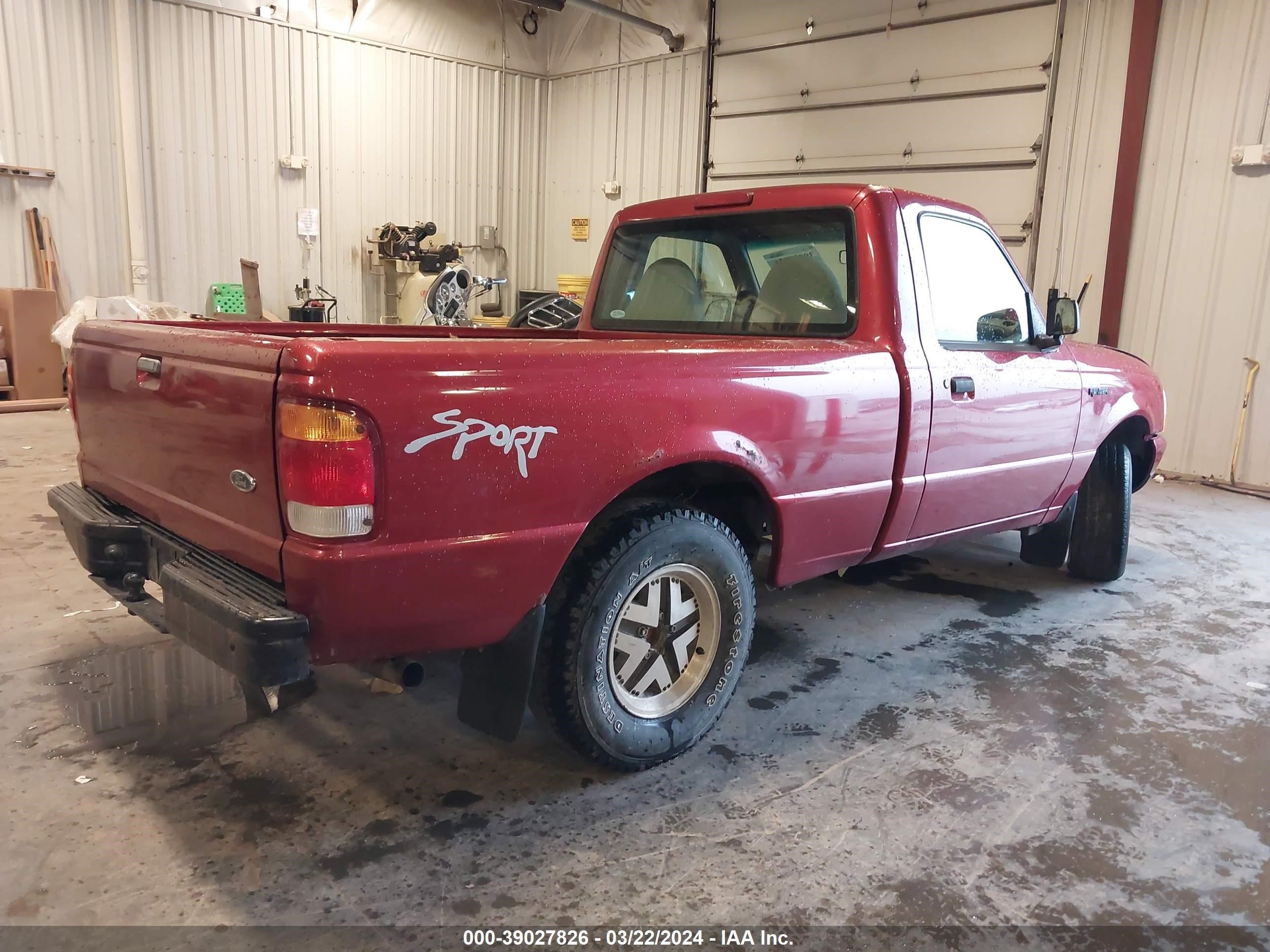 Photo 3 VIN: 1FTYR10U3WPB14530 - FORD RANGER 