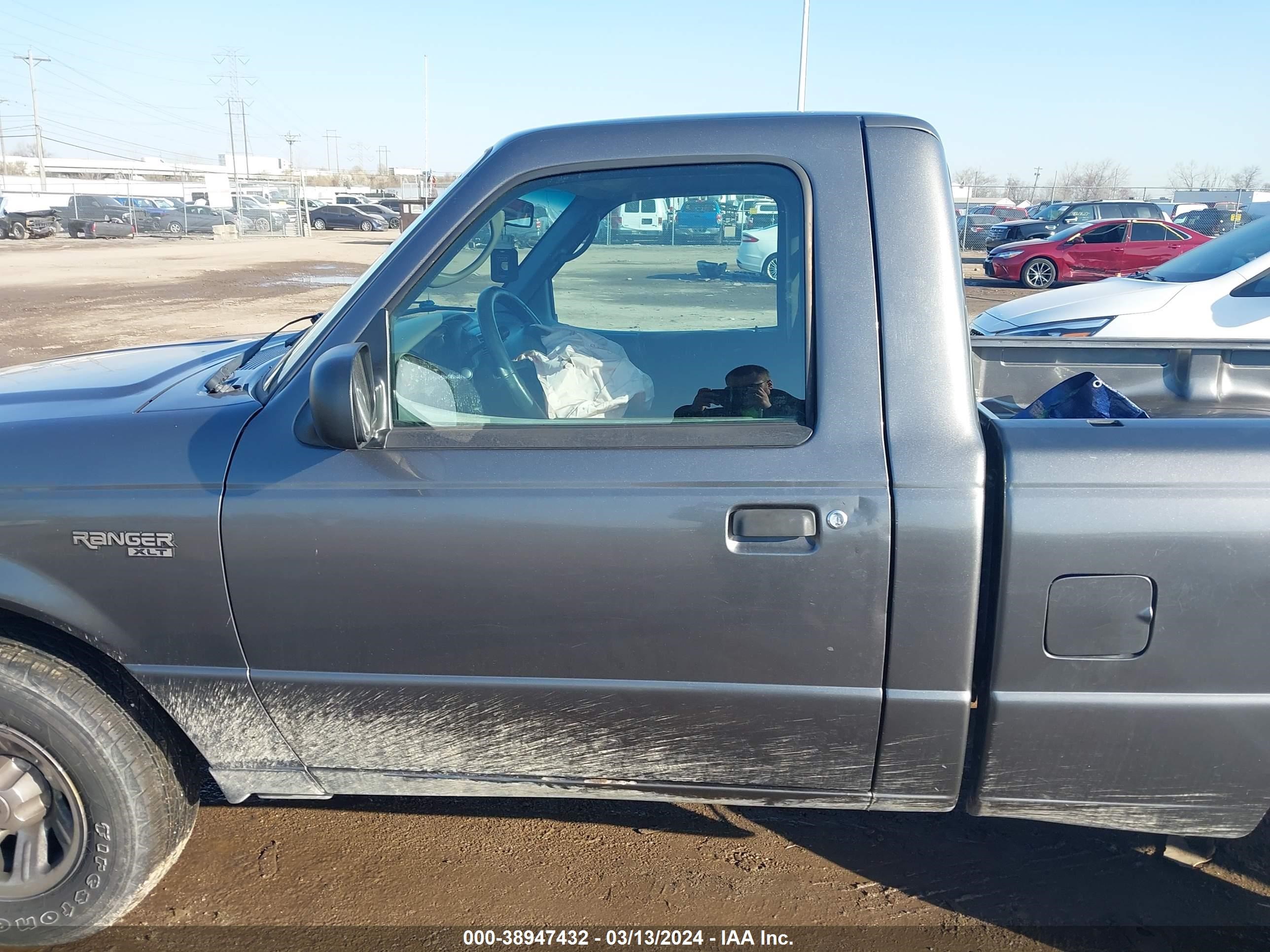 Photo 13 VIN: 1FTYR10U44PA64332 - FORD RANGER 