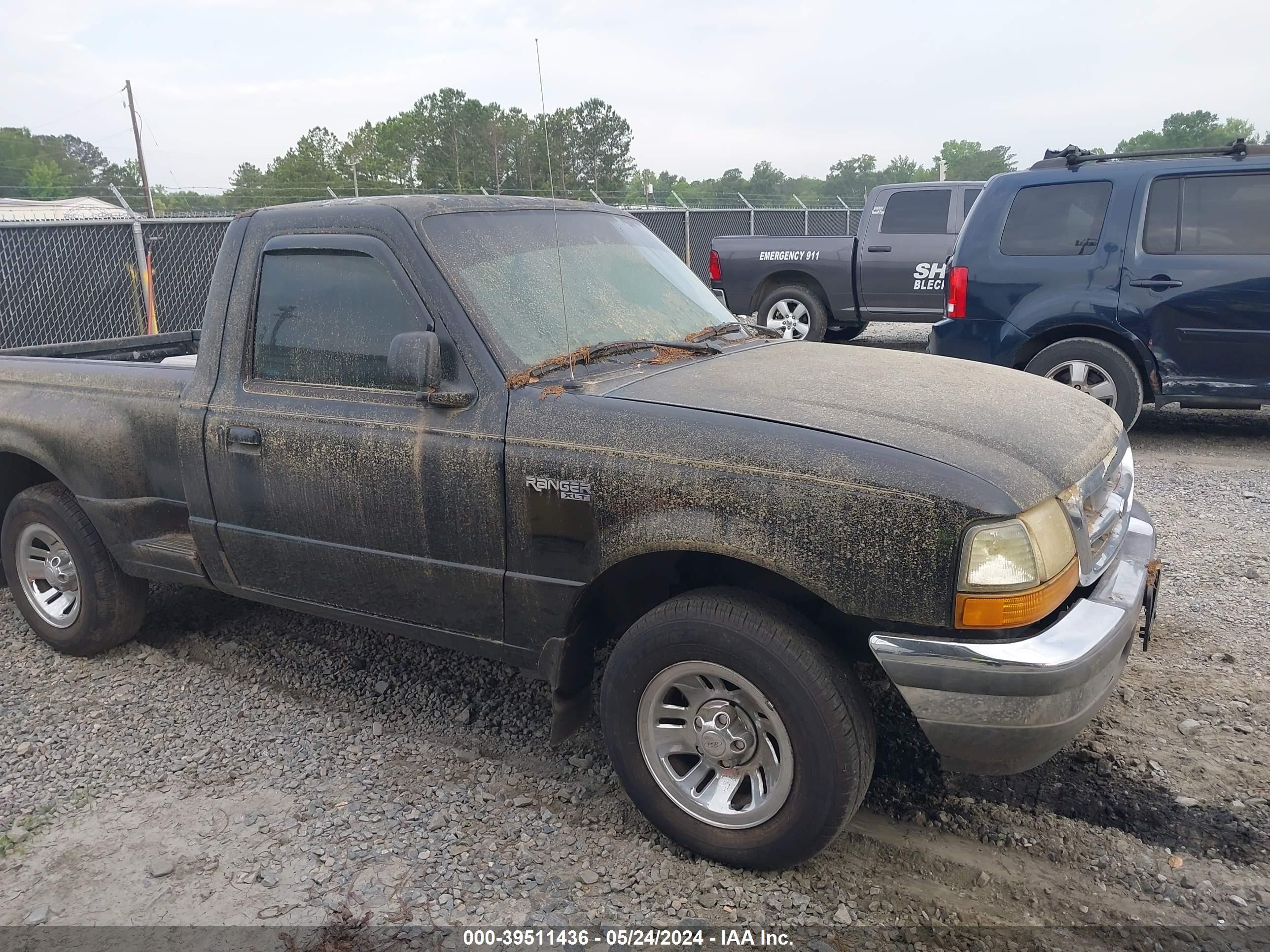 Photo 11 VIN: 1FTYR10U9WTA74221 - FORD RANGER 