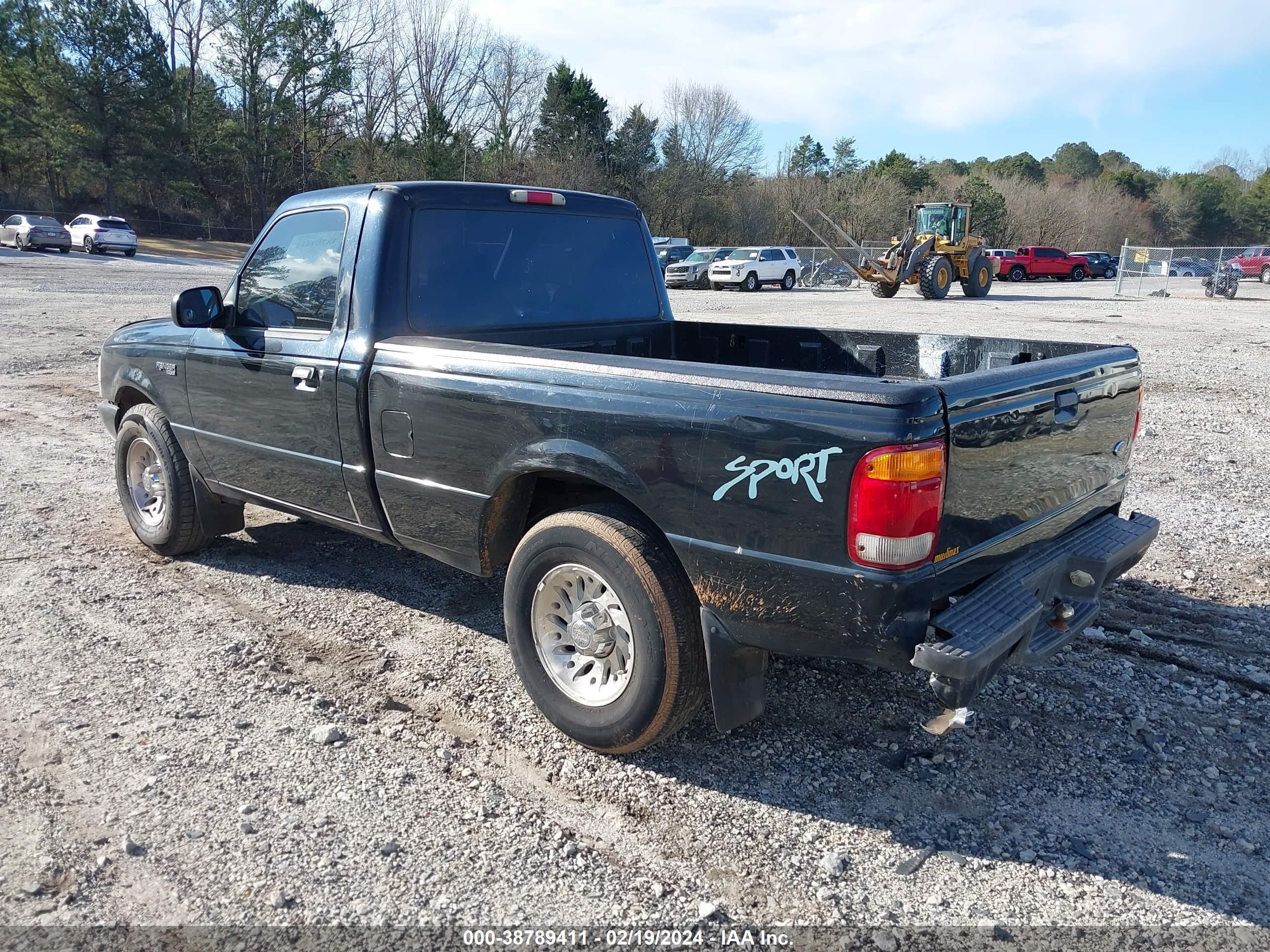 Photo 2 VIN: 1FTYR10V3XPA08279 - FORD RANGER 