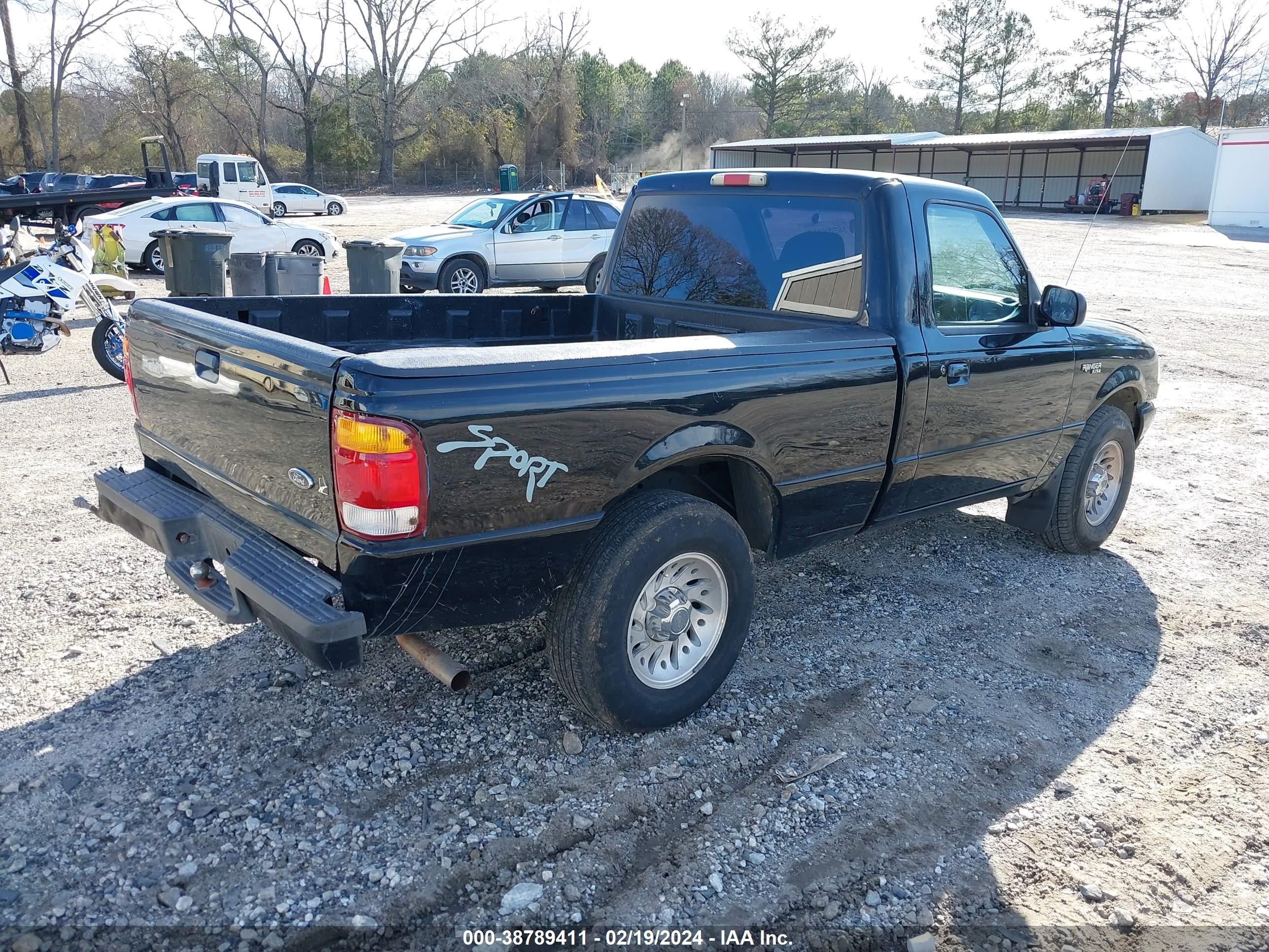 Photo 3 VIN: 1FTYR10V3XPA08279 - FORD RANGER 