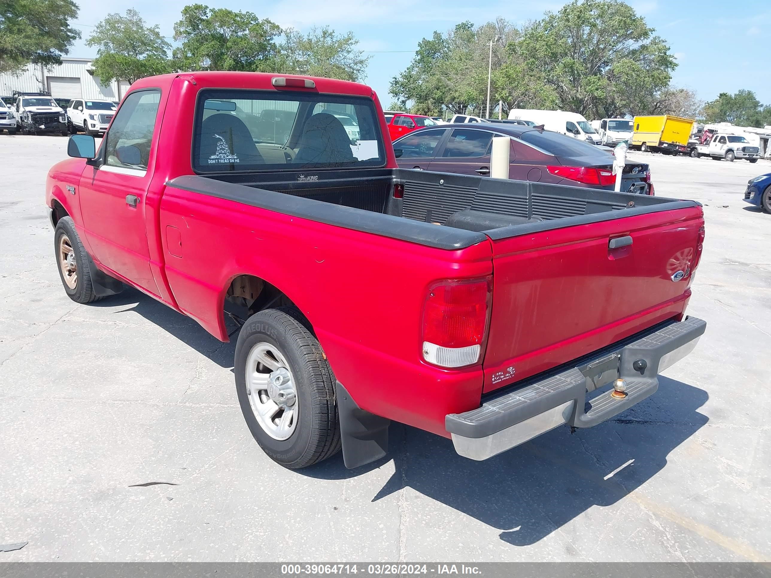 Photo 2 VIN: 1FTYR10V4YPA19003 - FORD RANGER 