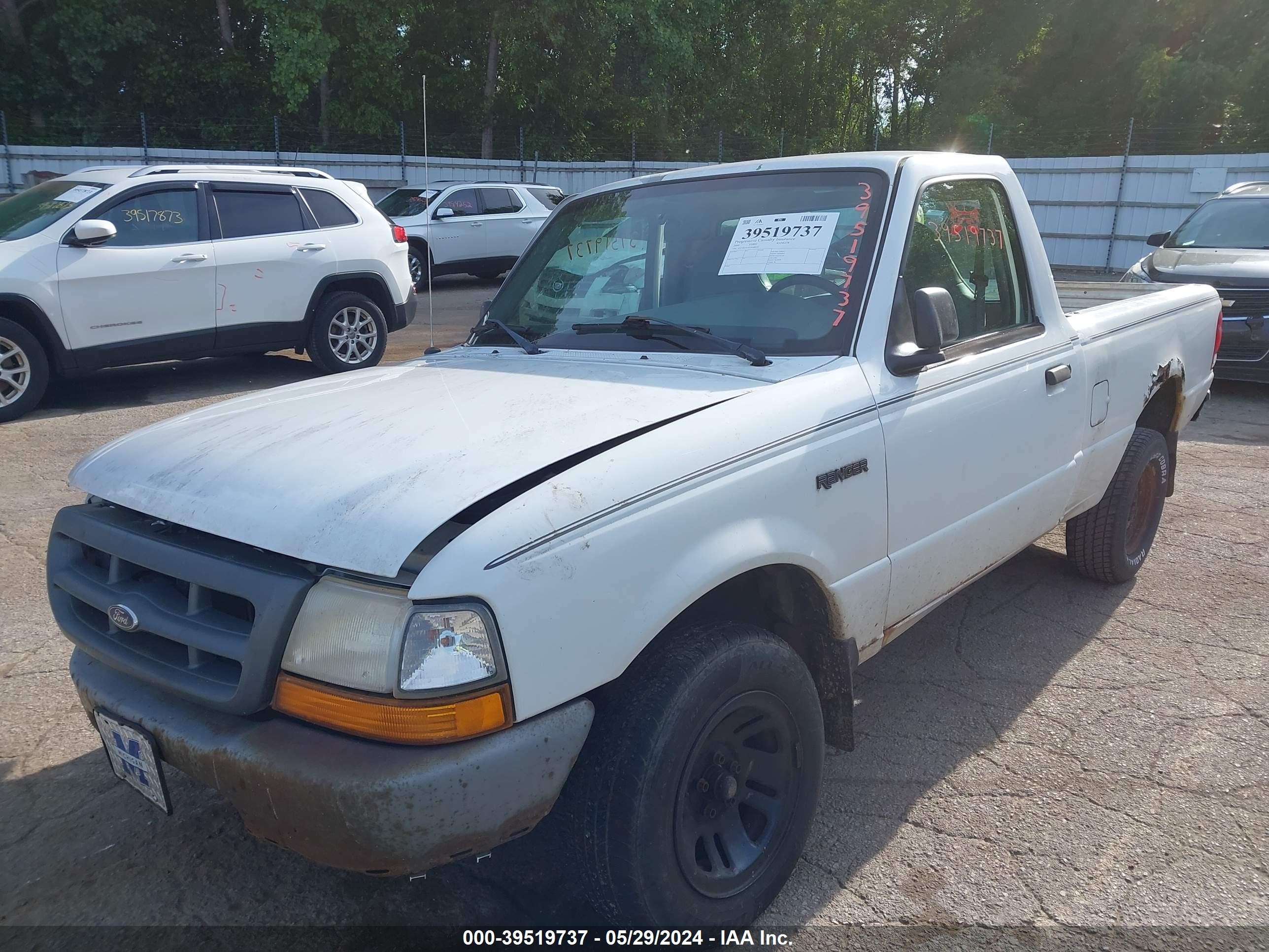 Photo 1 VIN: 1FTYR10V4YPA88533 - FORD RANGER 