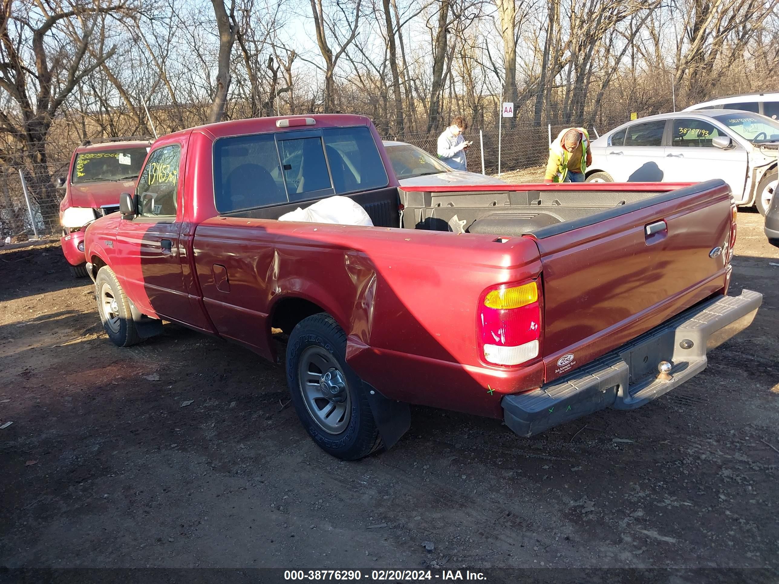 Photo 2 VIN: 1FTYR10V5XPA58469 - FORD RANGER 