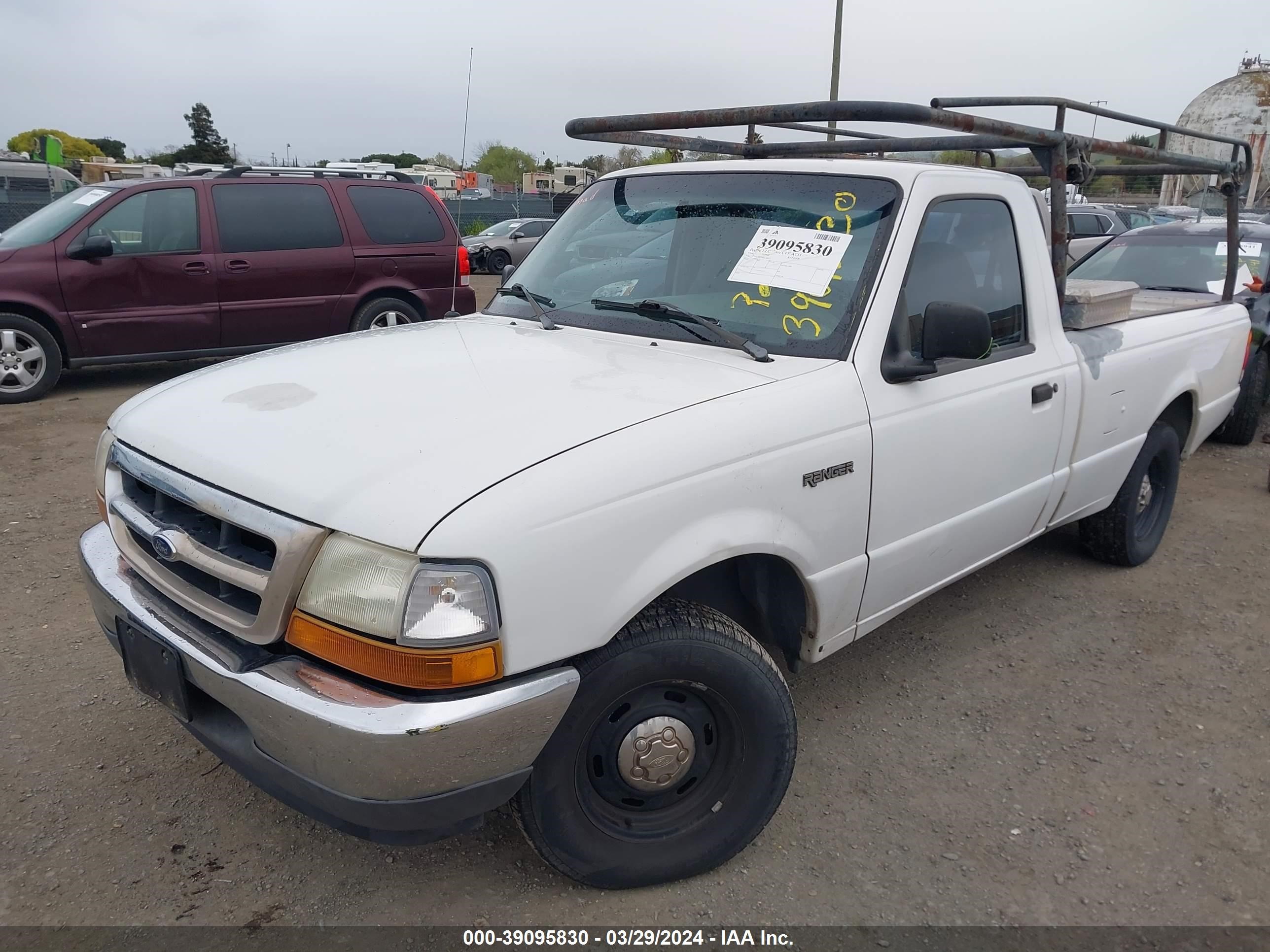 Photo 1 VIN: 1FTYR10V7XPA30012 - FORD RANGER 