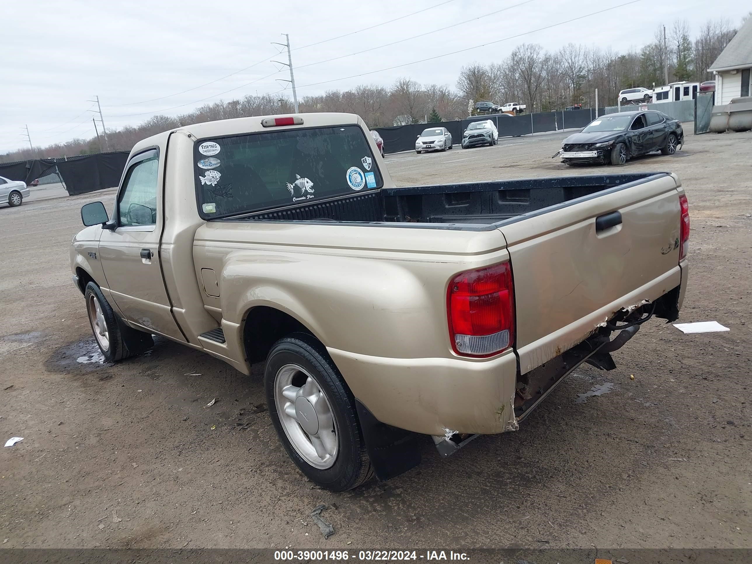 Photo 2 VIN: 1FTYR10V9YPA53311 - FORD RANGER 