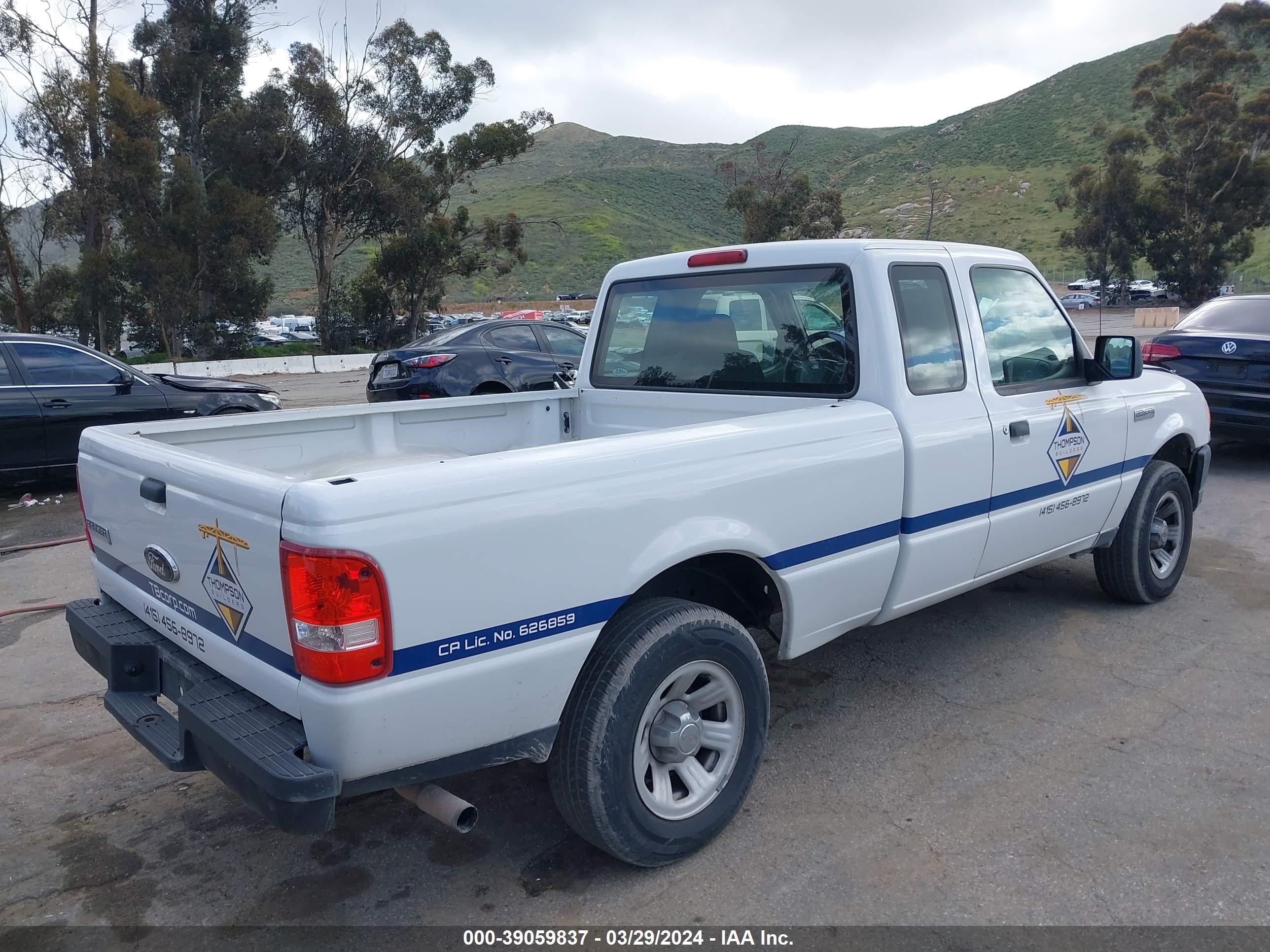 Photo 3 VIN: 1FTYR14D28PB11356 - FORD RANGER 