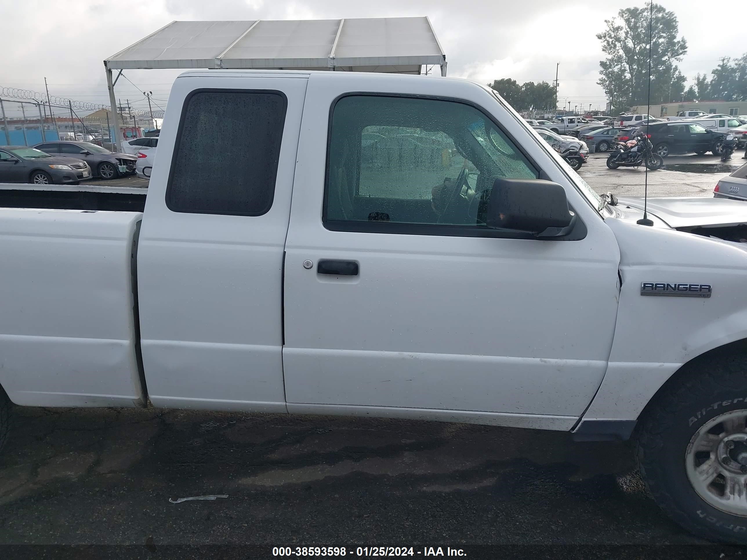 Photo 13 VIN: 1FTYR14D59PA17263 - FORD RANGER 