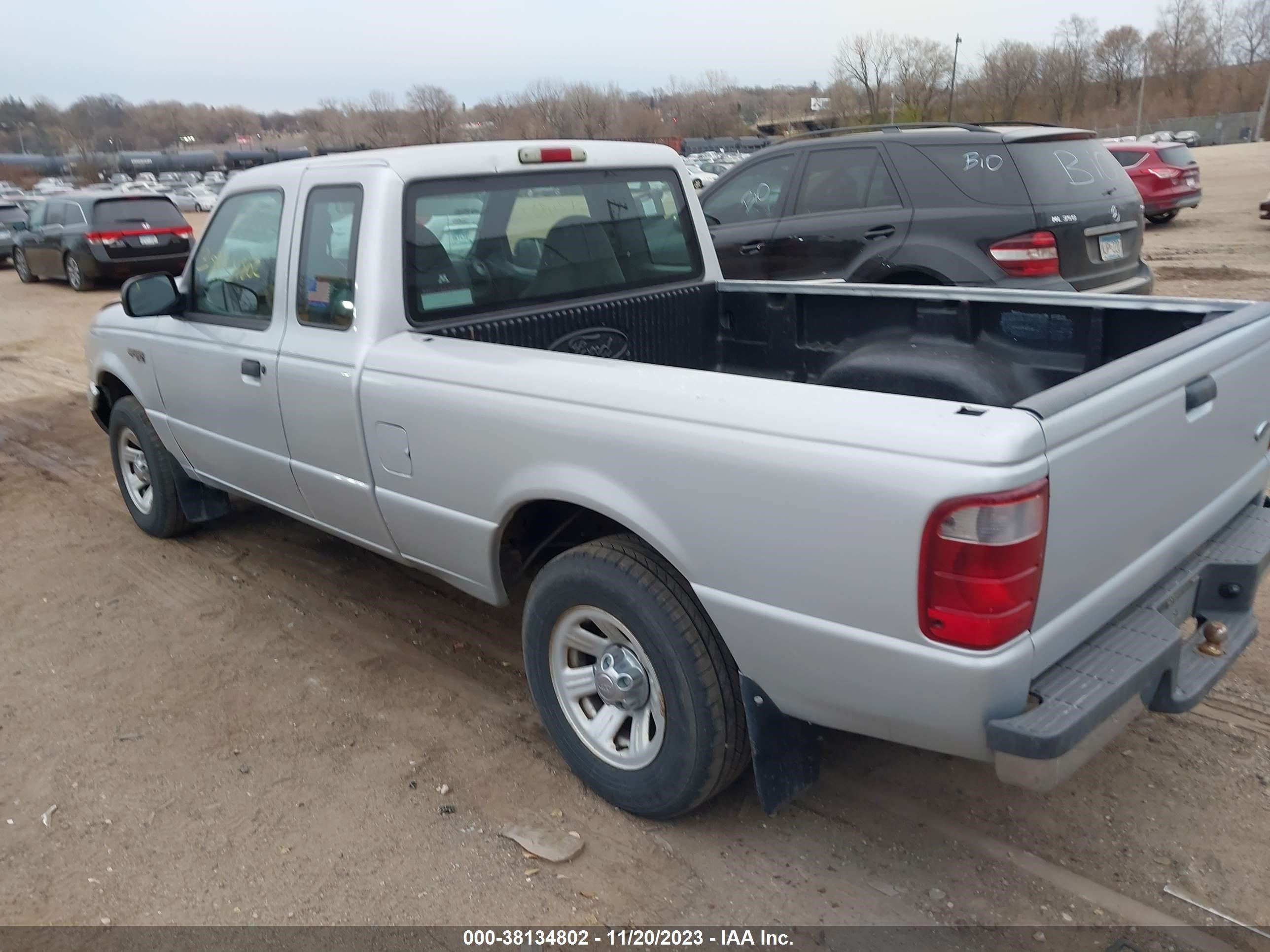 Photo 2 VIN: 1FTYR14D62TA48616 - FORD RANGER 