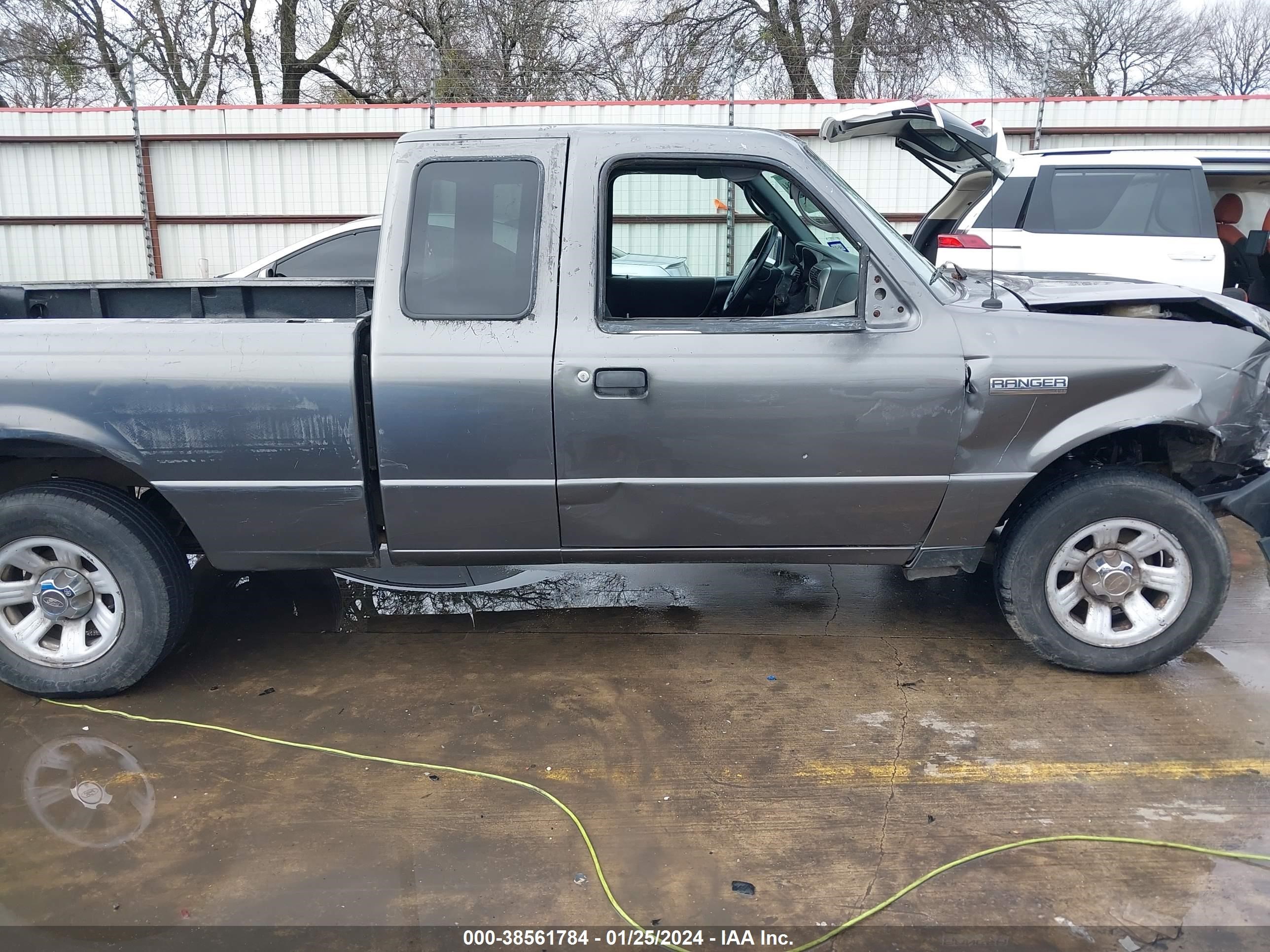 Photo 12 VIN: 1FTYR14D67PA90753 - FORD RANGER 