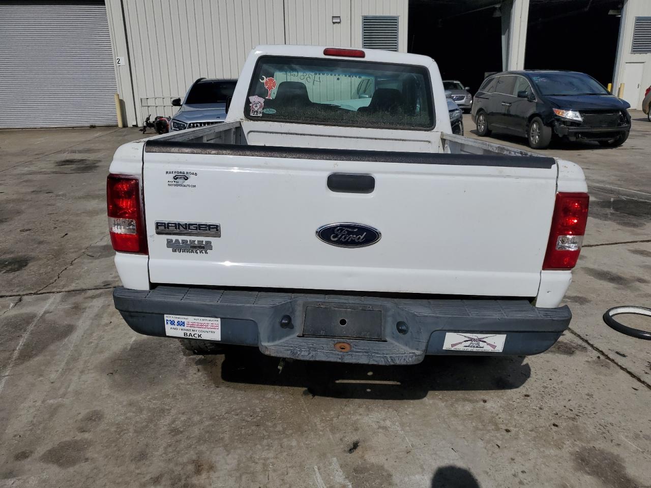 Photo 5 VIN: 1FTYR14D88PA77164 - FORD RANGER 