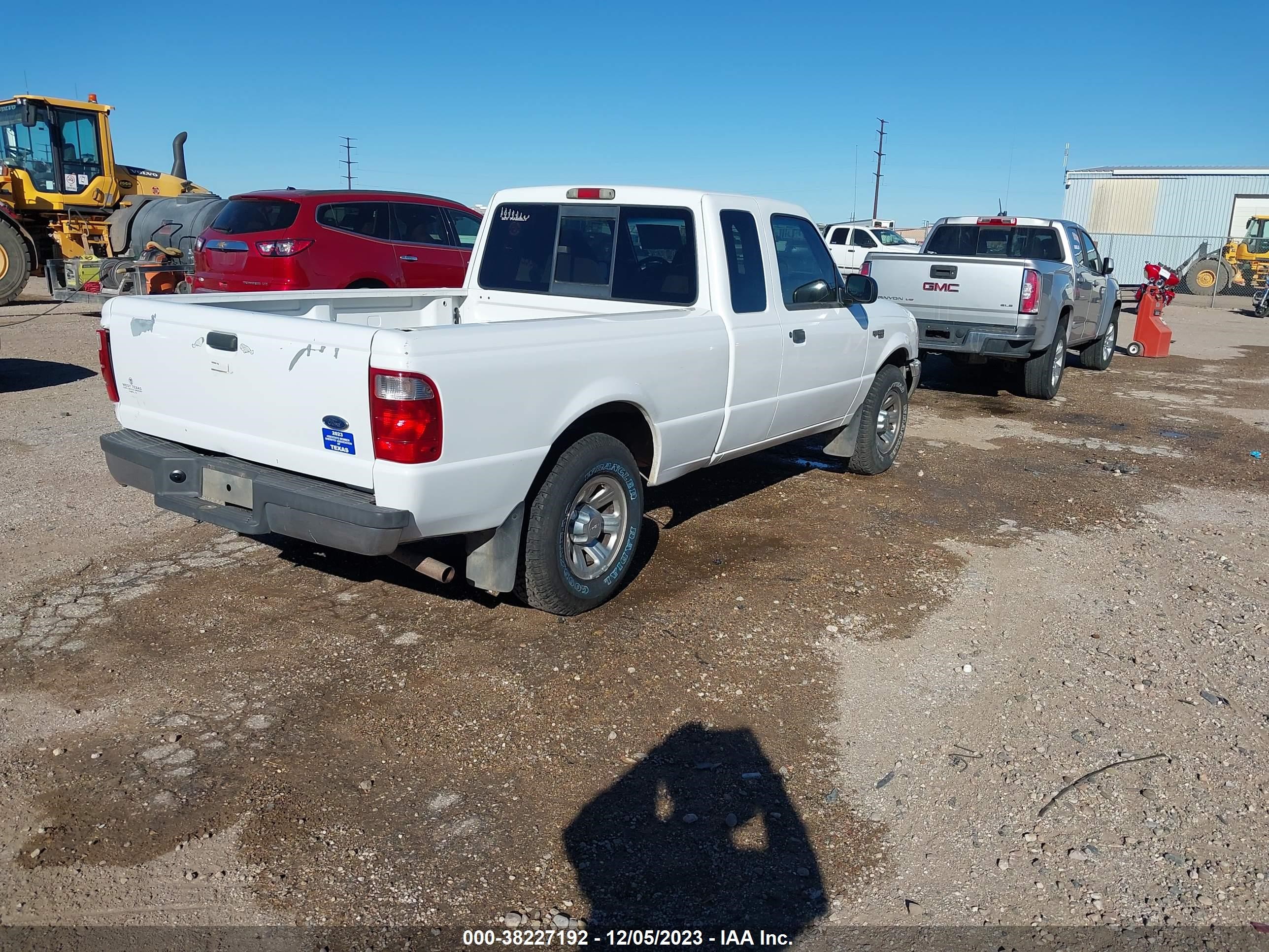 Photo 3 VIN: 1FTYR14E11PA56901 - FORD RANGER 