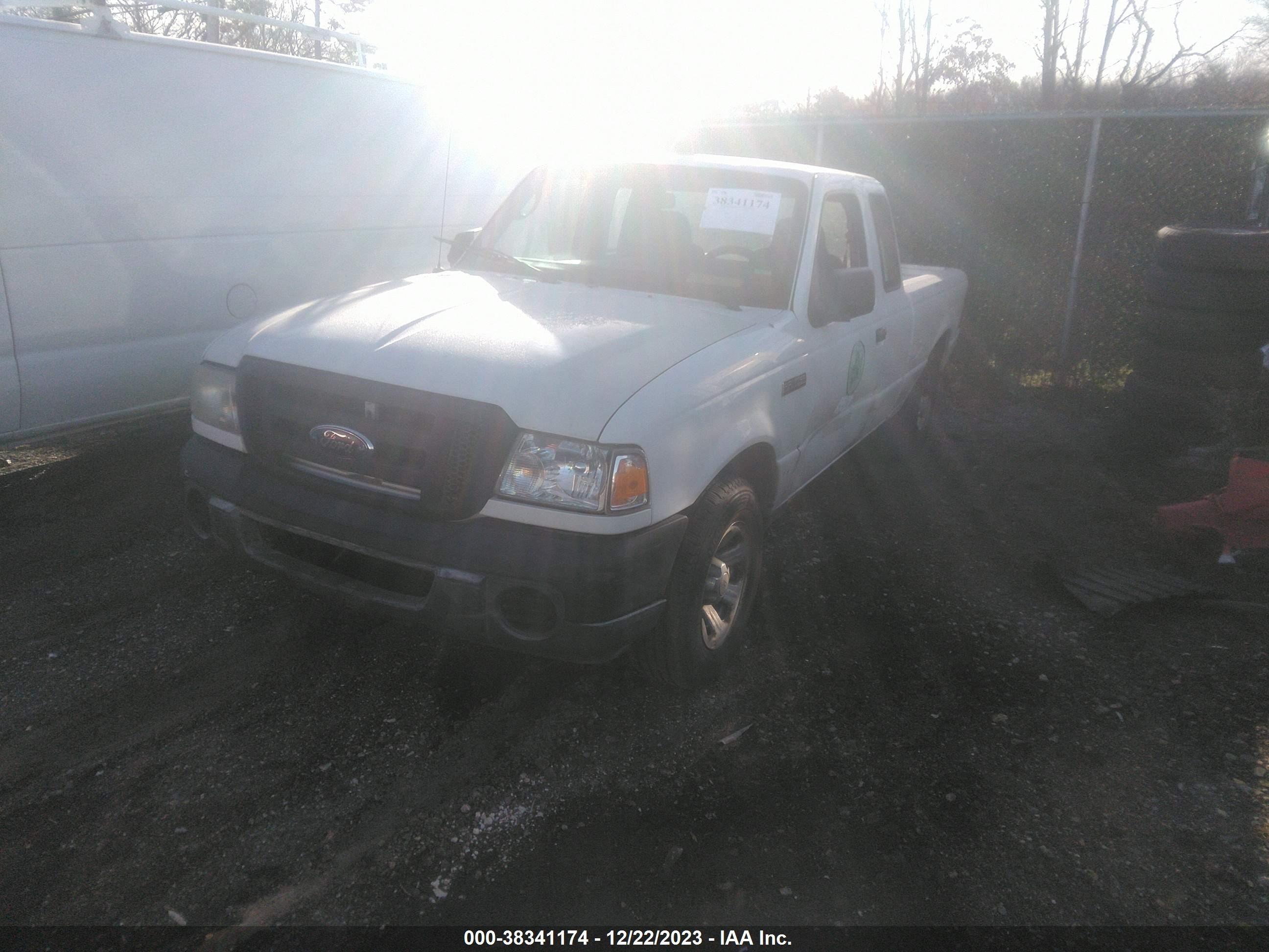 Photo 1 VIN: 1FTYR14E39PA32269 - FORD RANGER 