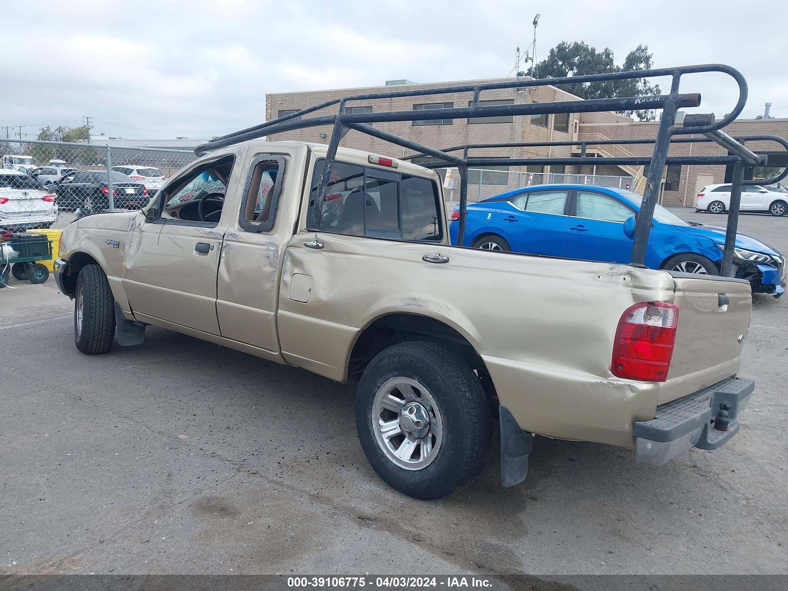 Photo 2 VIN: 1FTYR14E41PB68267 - FORD RANGER 