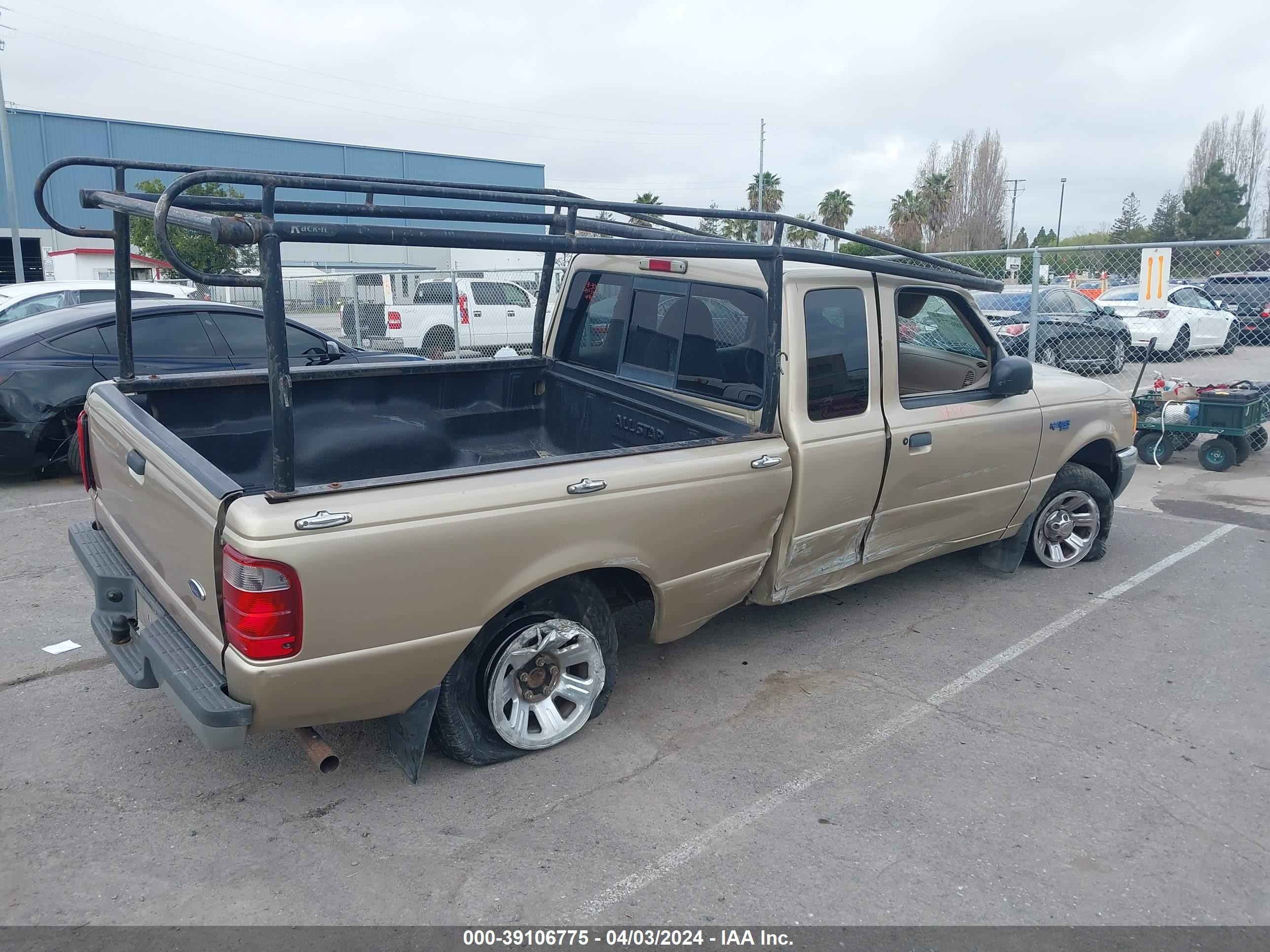 Photo 3 VIN: 1FTYR14E41PB68267 - FORD RANGER 