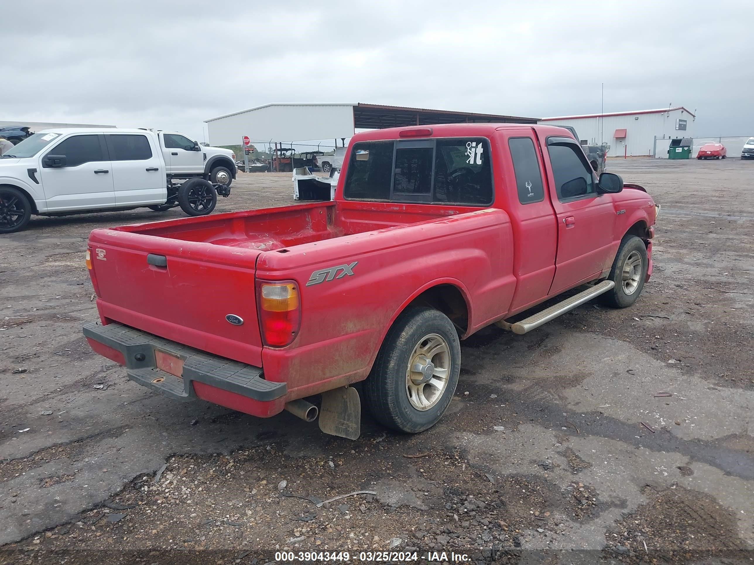 Photo 3 VIN: 1FTYR14U05PA91619 - FORD RANGER 