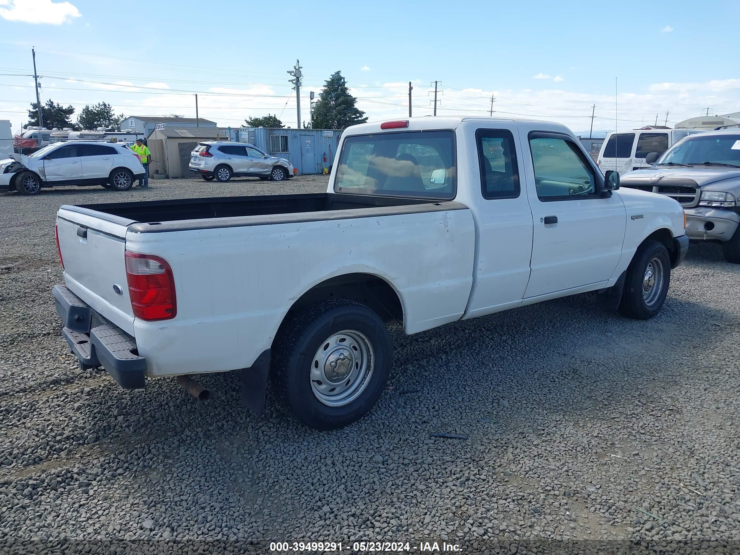 Photo 3 VIN: 1FTYR14U11PA92417 - FORD RANGER 