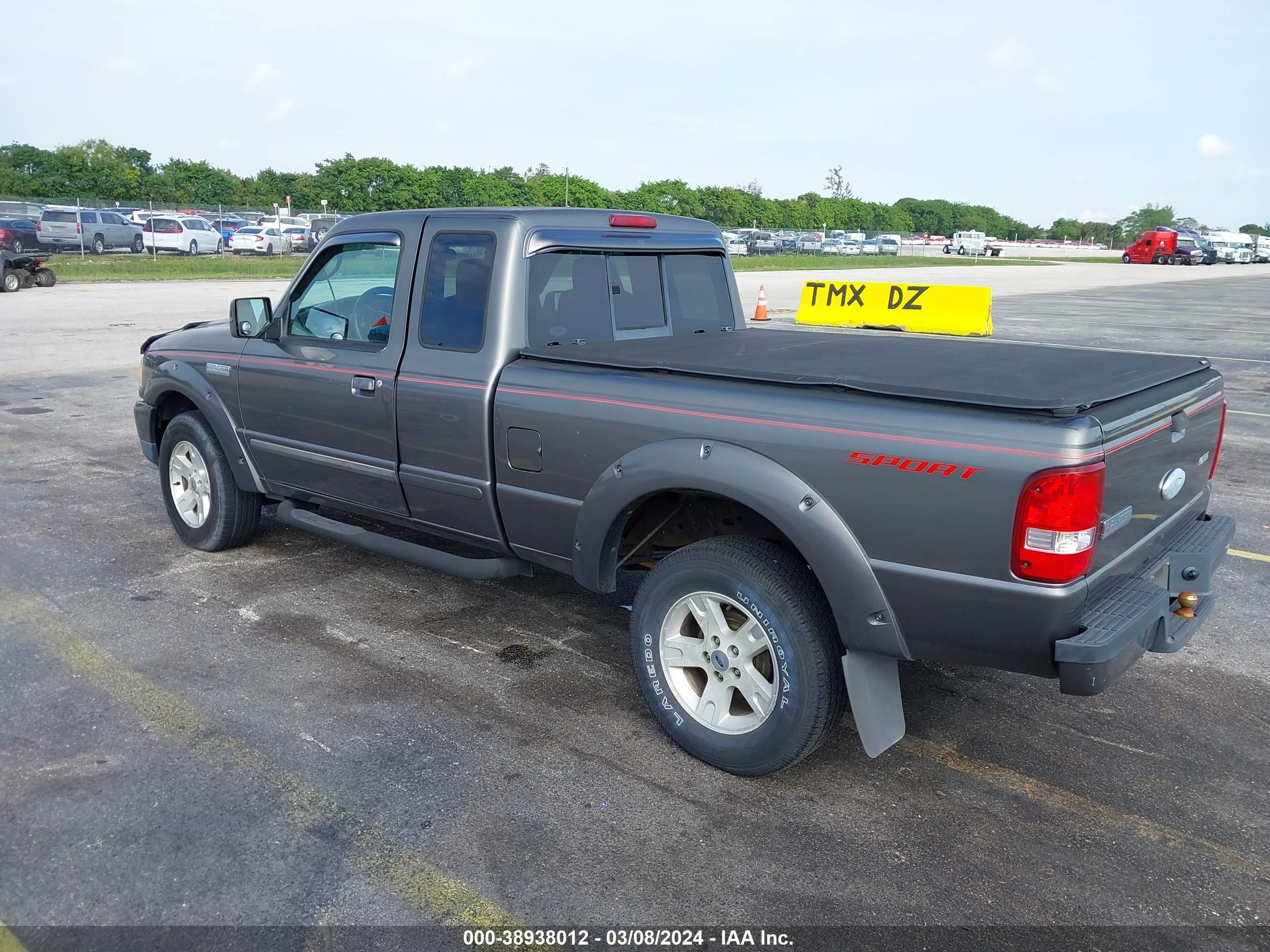 Photo 2 VIN: 1FTYR14U36PA84424 - FORD RANGER 