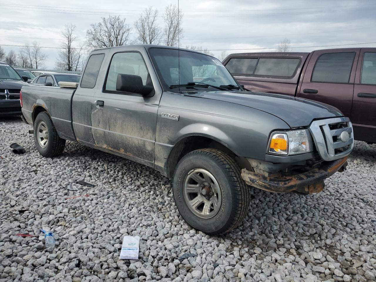 Photo 3 VIN: 1FTYR14U48PA27345 - FORD RANGER 