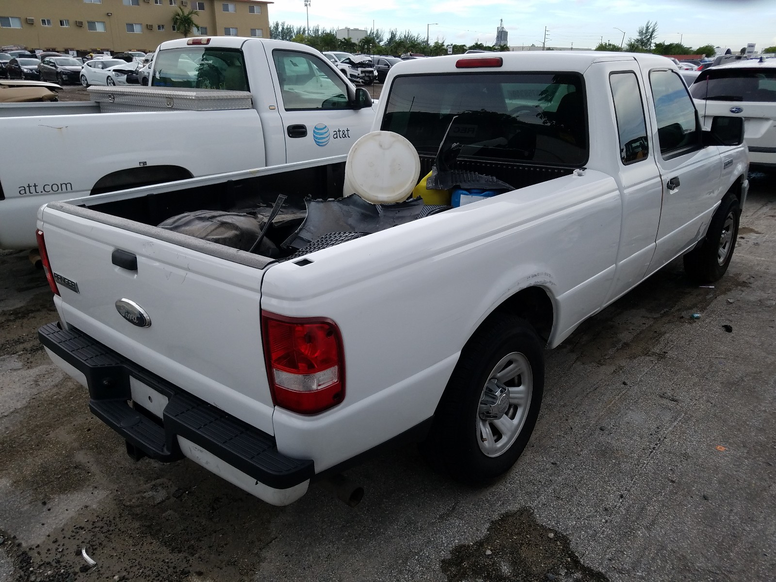 Photo 3 VIN: 1FTYR14U48PA35400 - FORD RANGER SUP 