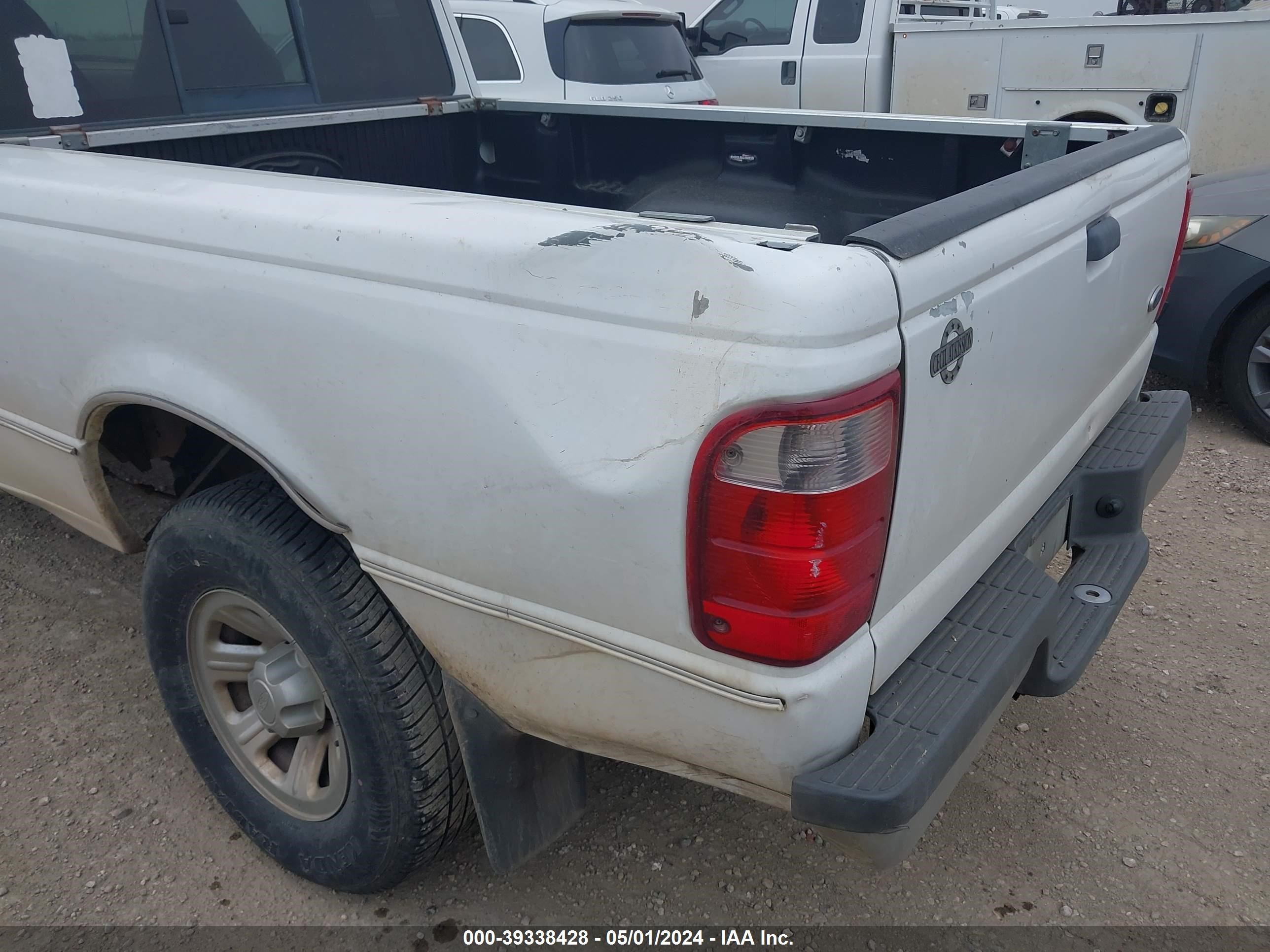 Photo 11 VIN: 1FTYR14U71PA29242 - FORD RANGER 