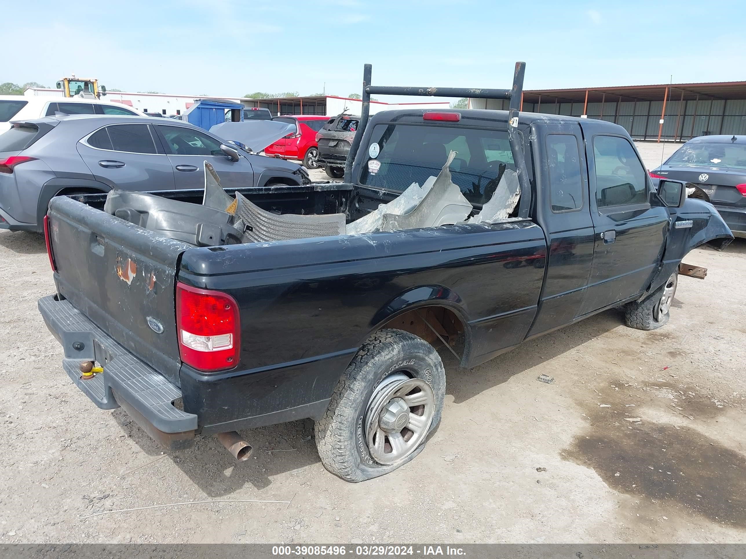 Photo 3 VIN: 1FTYR14U88PA47937 - FORD RANGER 