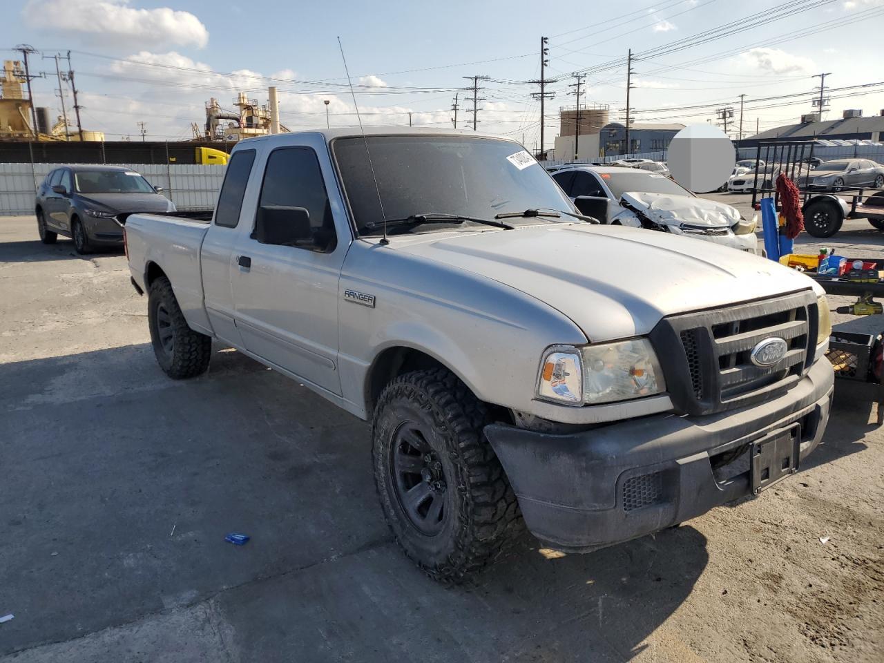 Photo 3 VIN: 1FTYR14U97PA59125 - FORD RANGER 