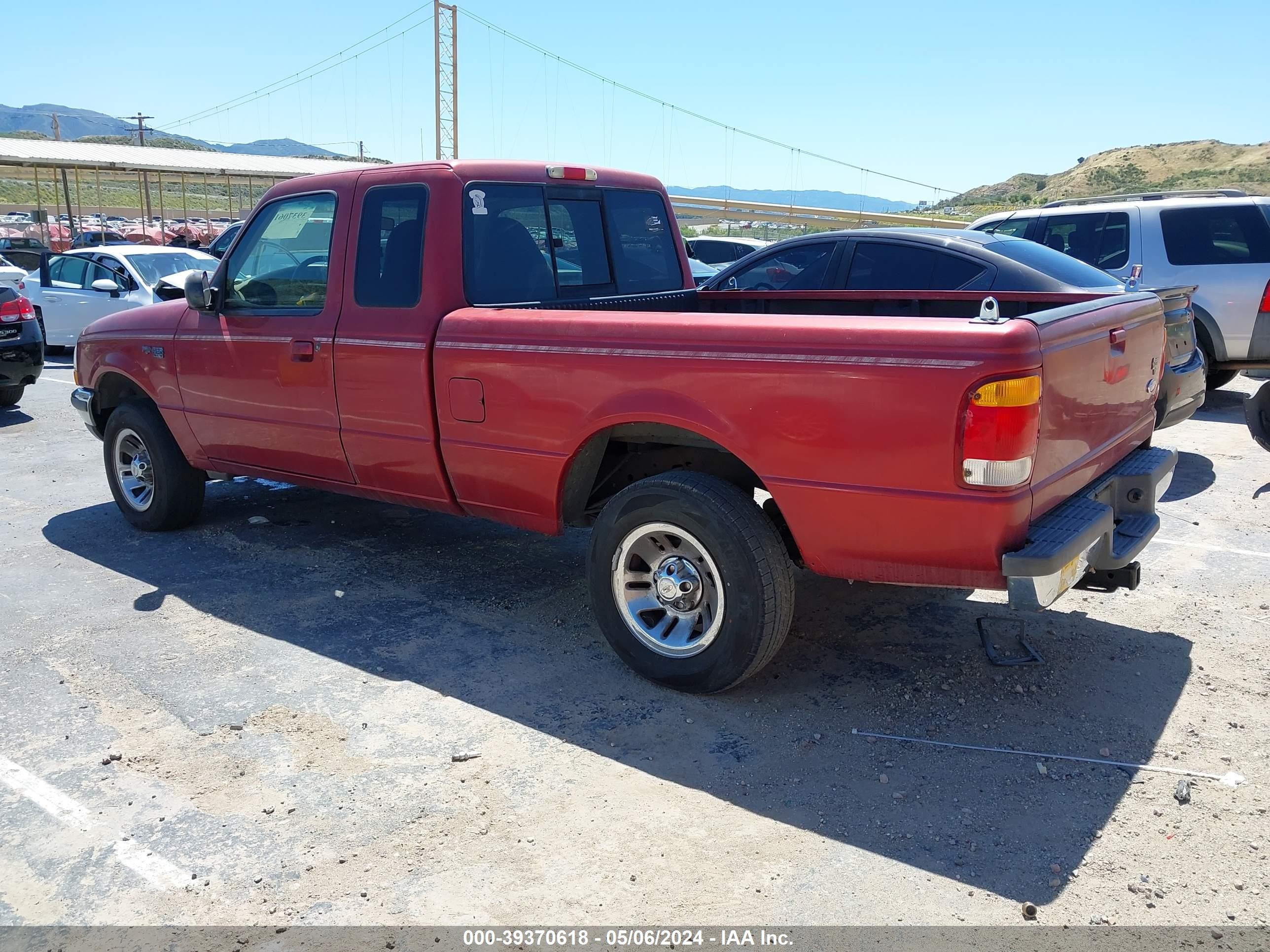 Photo 2 VIN: 1FTYR14U9WPA96027 - FORD RANGER 