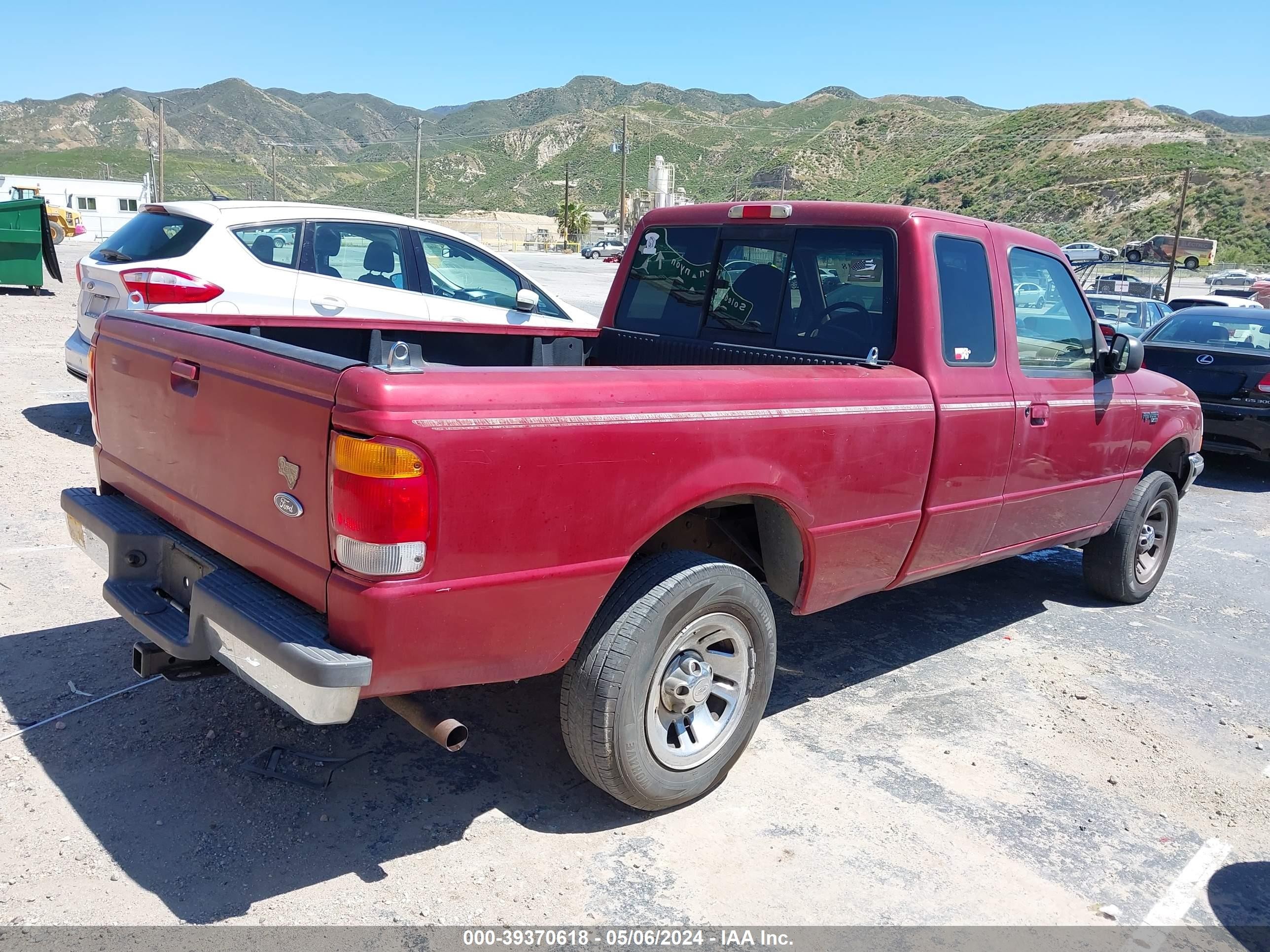 Photo 3 VIN: 1FTYR14U9WPA96027 - FORD RANGER 