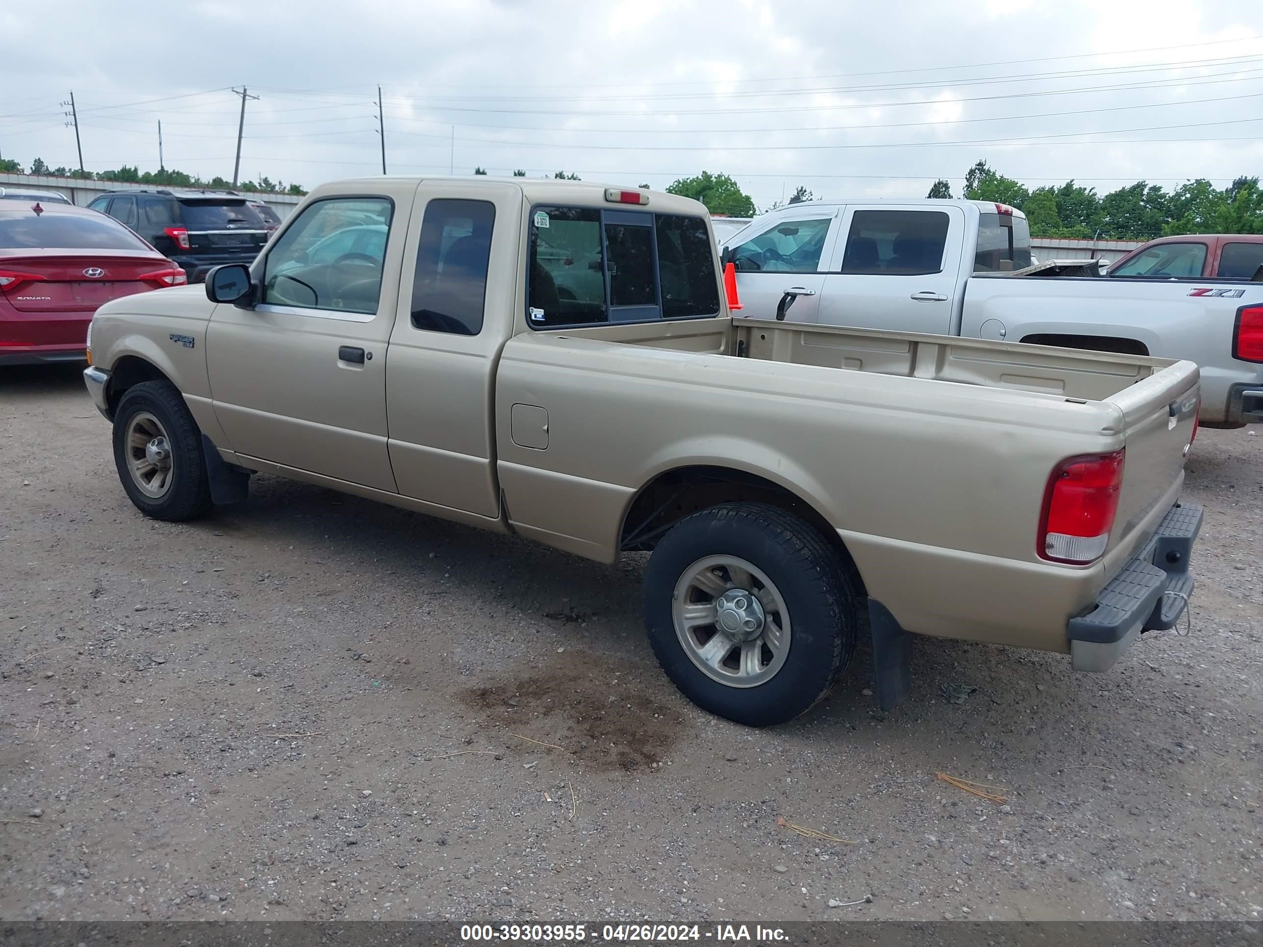 Photo 2 VIN: 1FTYR14V0YPB31291 - FORD RANGER 