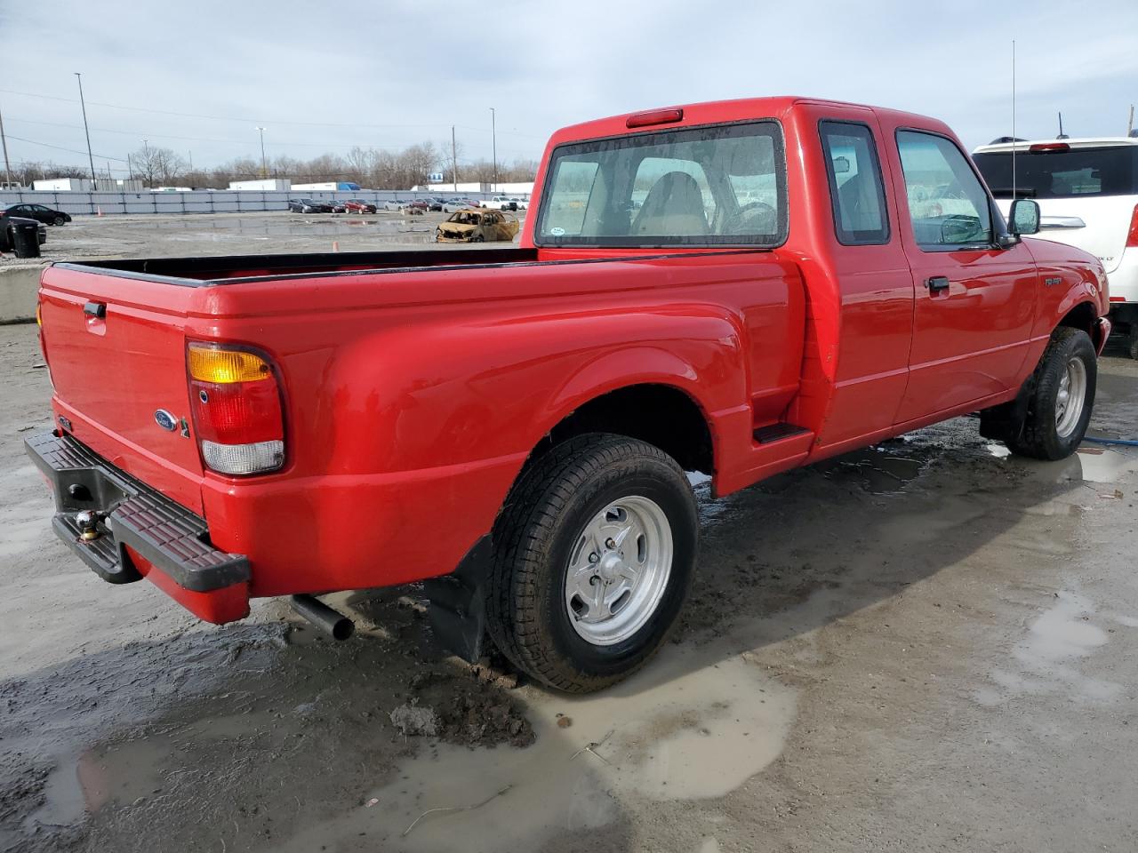 Photo 2 VIN: 1FTYR14V3XPB23071 - FORD RANGER 