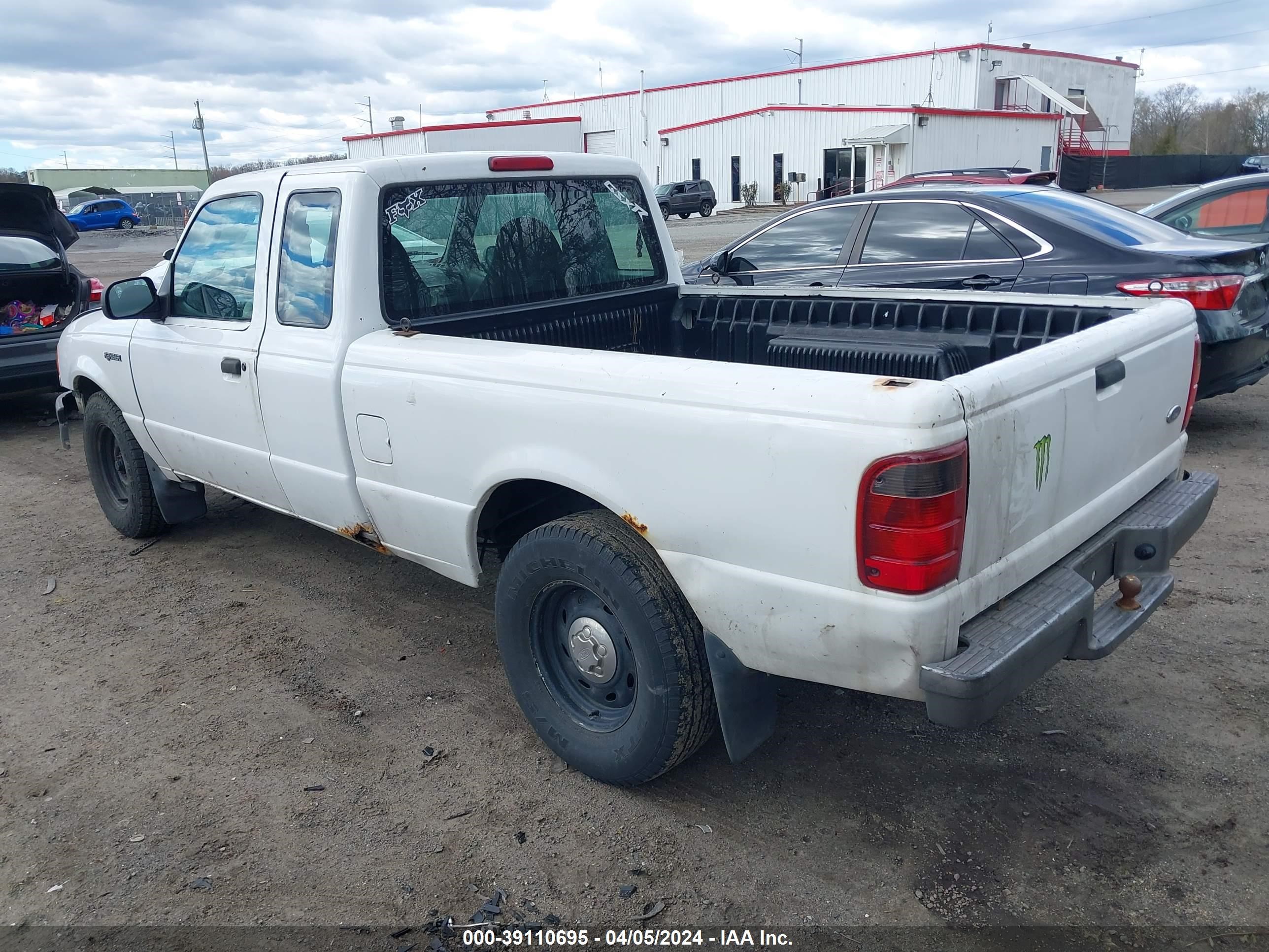 Photo 2 VIN: 1FTYR14V43TA19772 - FORD RANGER 