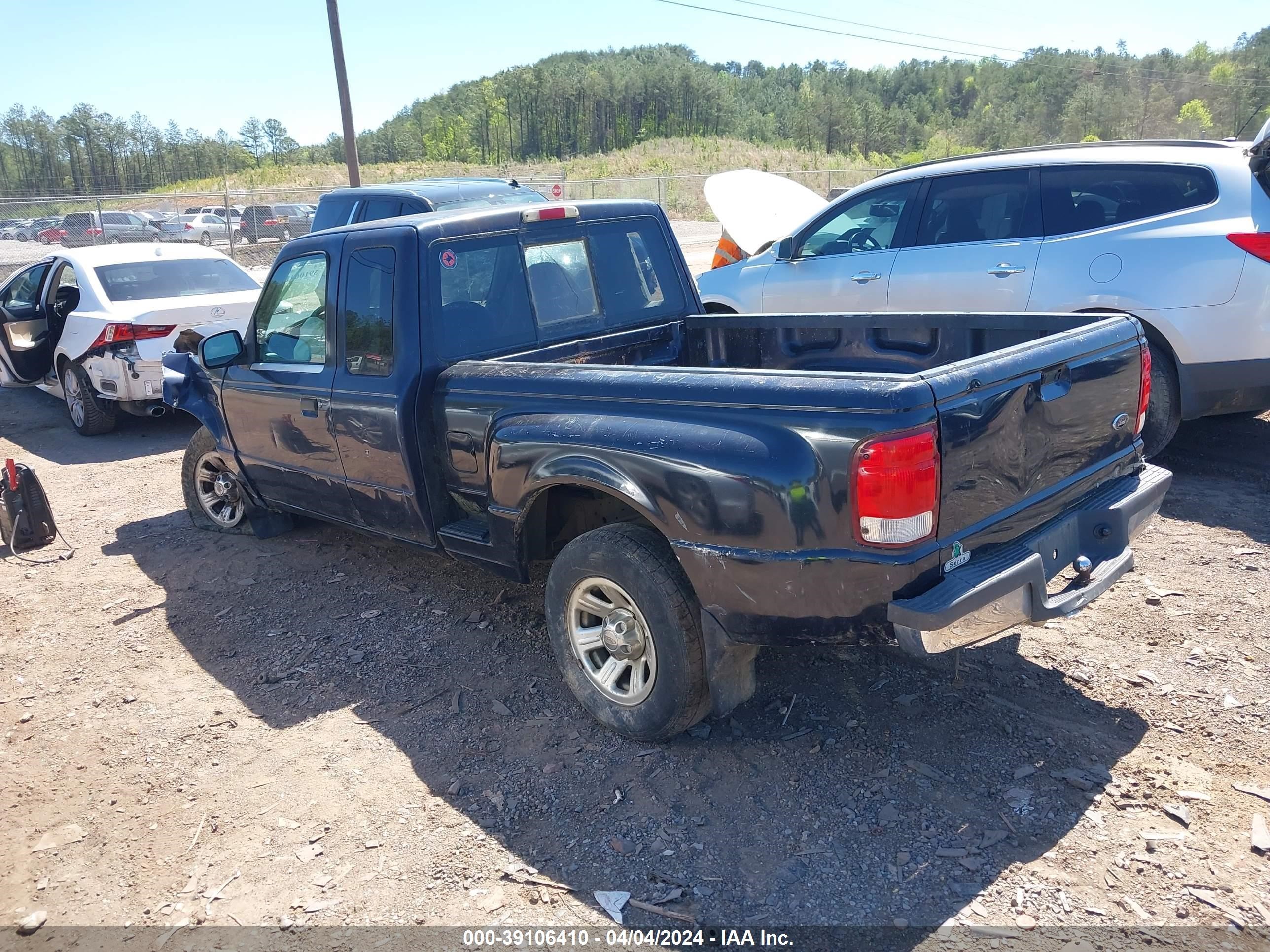 Photo 2 VIN: 1FTYR14V5YPB68529 - FORD RANGER 