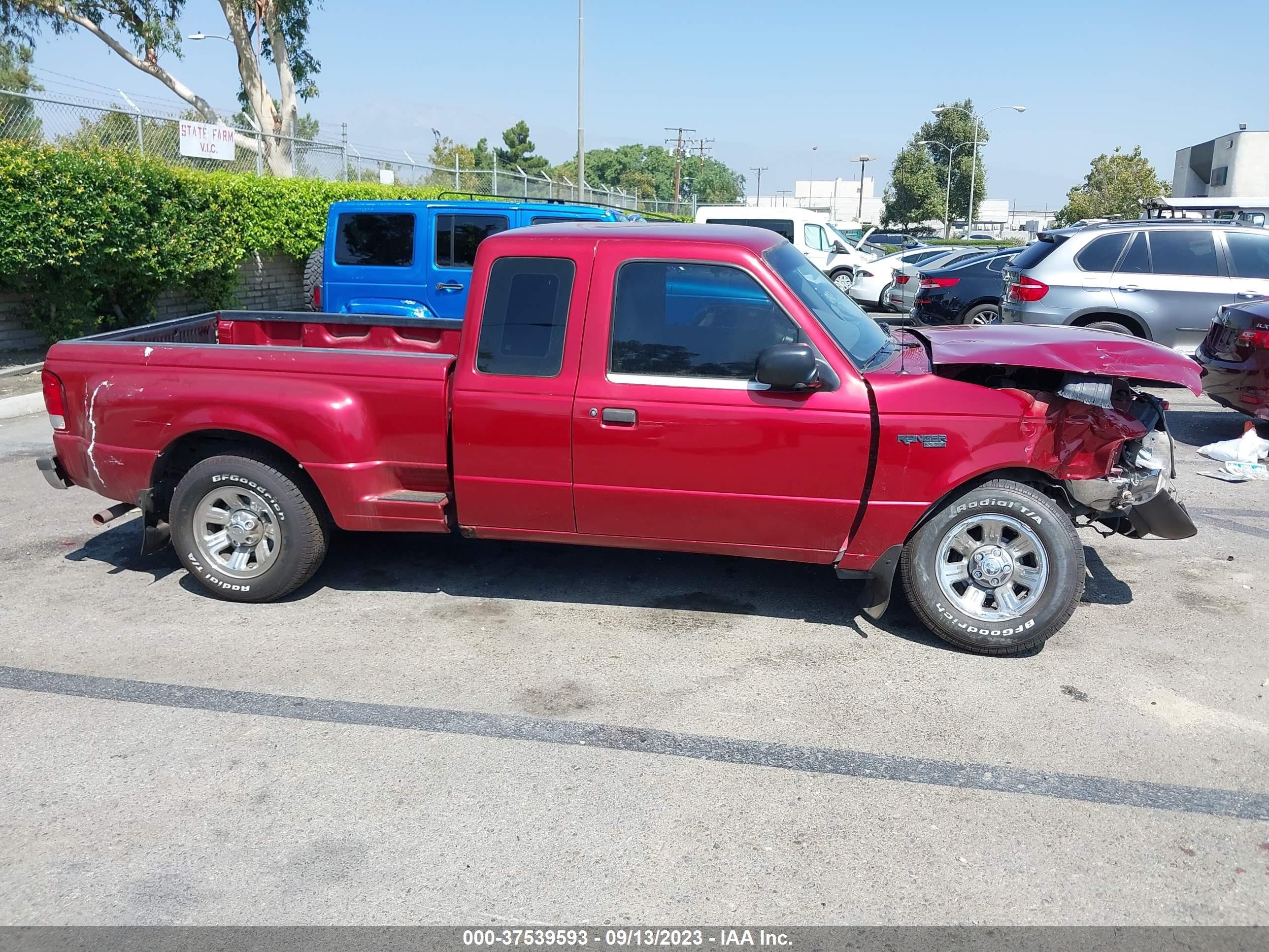 Photo 13 VIN: 1FTYR14V7YPC08884 - FORD RANGER 