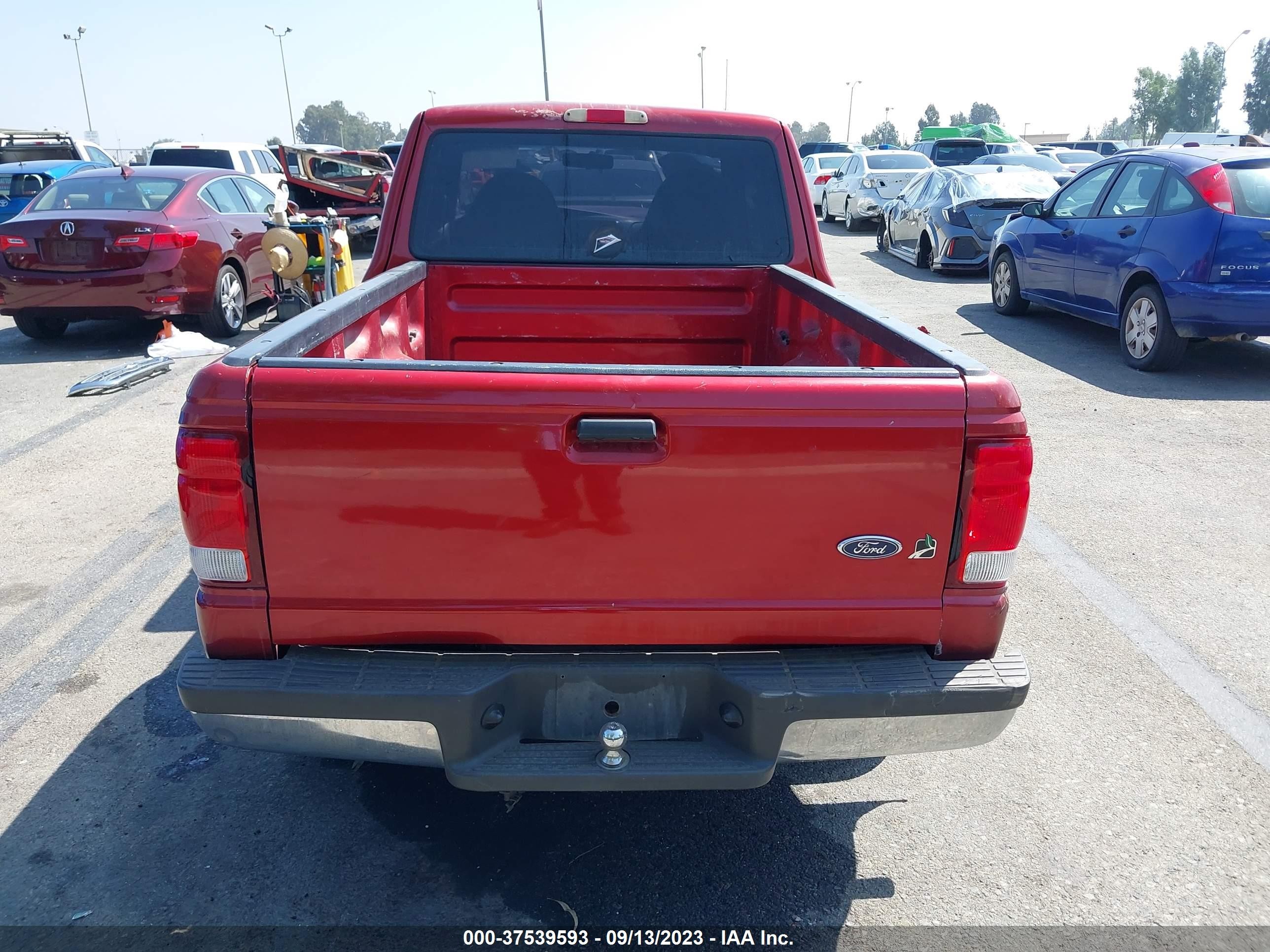 Photo 16 VIN: 1FTYR14V7YPC08884 - FORD RANGER 