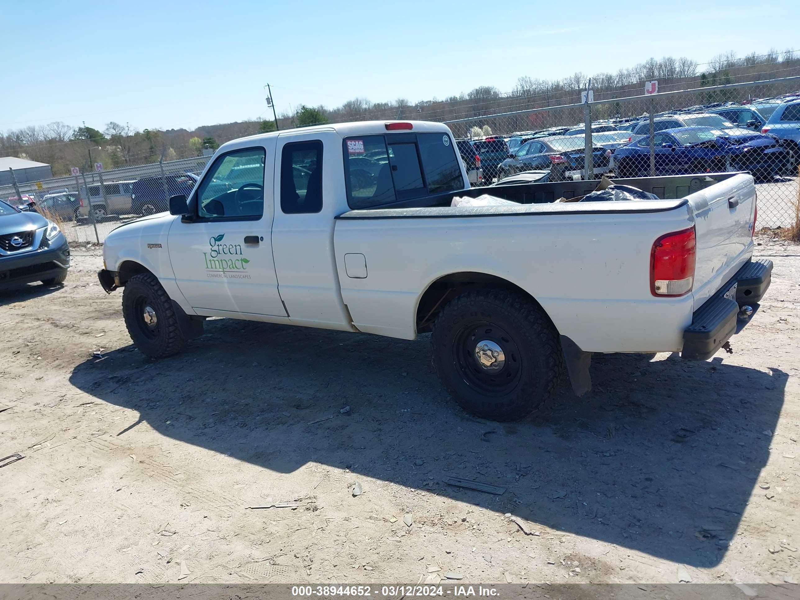 Photo 2 VIN: 1FTYR14V7YTA65068 - FORD RANGER 