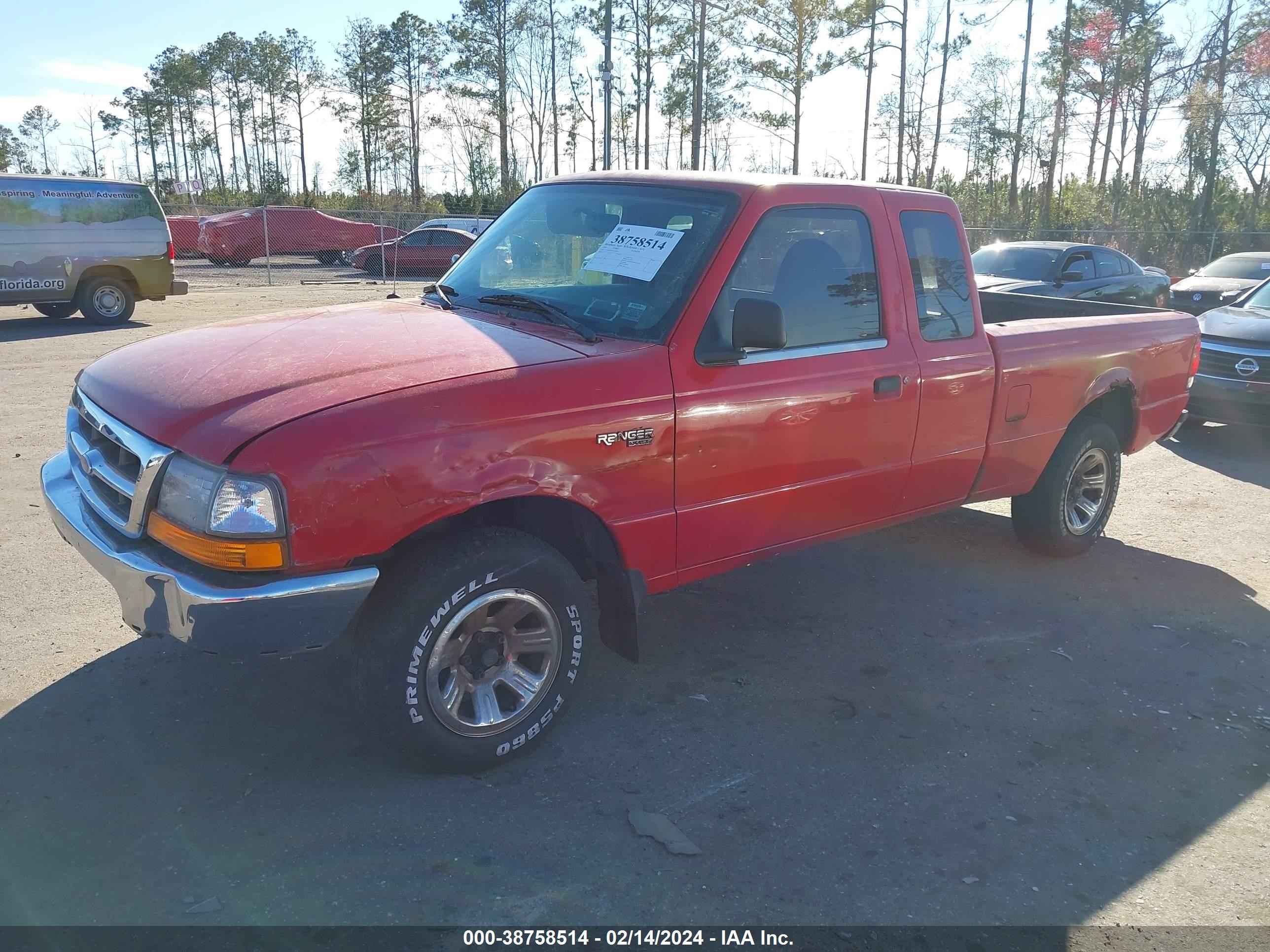 Photo 1 VIN: 1FTYR14V8YTB32826 - FORD RANGER 