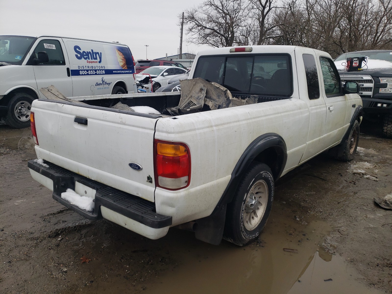 Photo 3 VIN: 1FTYR14V9XTA42423 - FORD RANGER SUP 