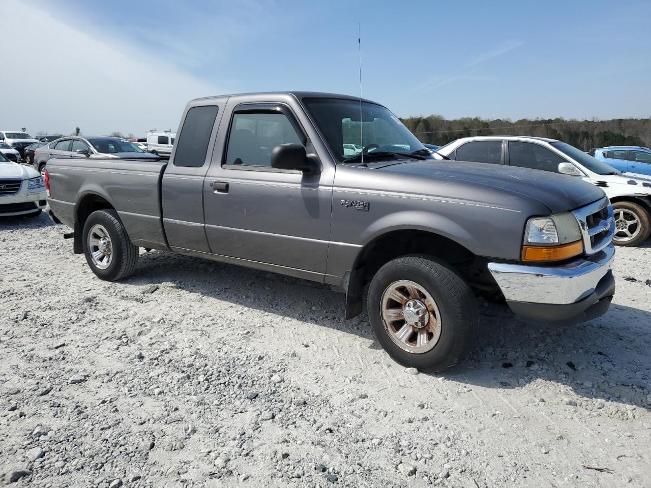 Photo 3 VIN: 1FTYR14V9YPA73522 - FORD RANGER 